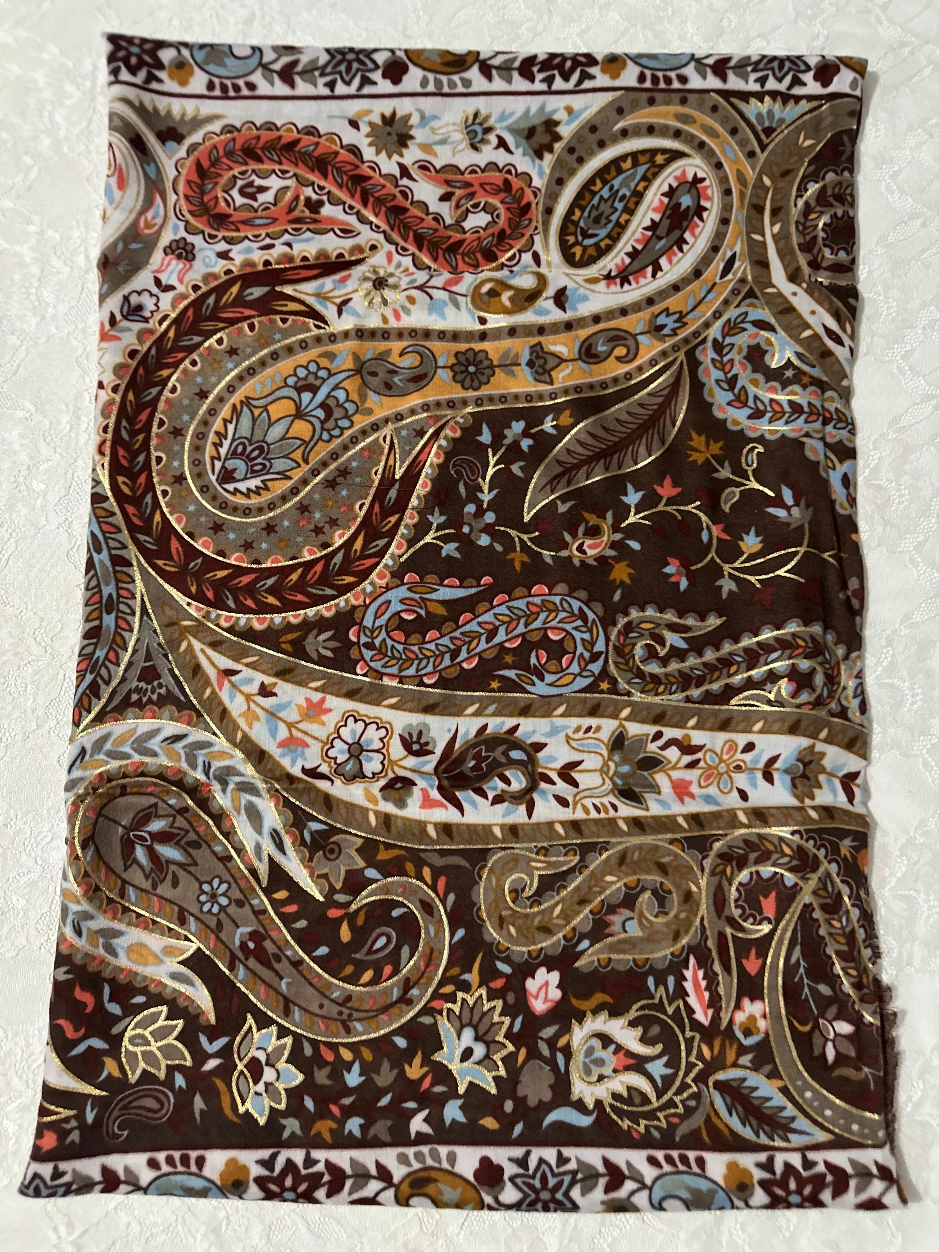 Desenli pamuk ipek şal