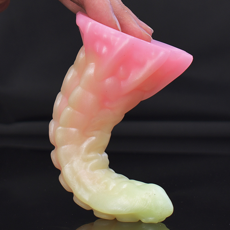 Alien Shape Liquid Silicone Butt Plug – Super Soft Anal Plug Dildo for Women, Multi‑Layer Ridge Texture, Body‑Safe Platinum Silicone, Custom Colors & Night Glow Available (S/M/L Sizes)