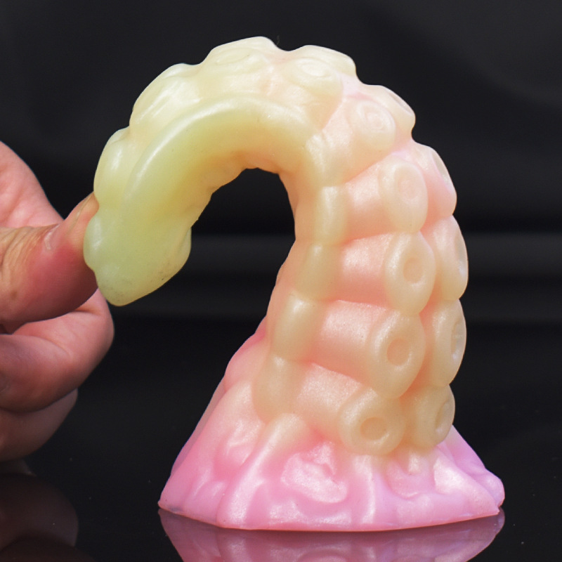 Alien Shape Liquid Silicone Butt Plug – Super Soft Anal Plug Dildo for Women, Multi‑Layer Ridge Texture, Body‑Safe Platinum Silicone, Custom Colors & Night Glow Available (S/M/L Sizes)