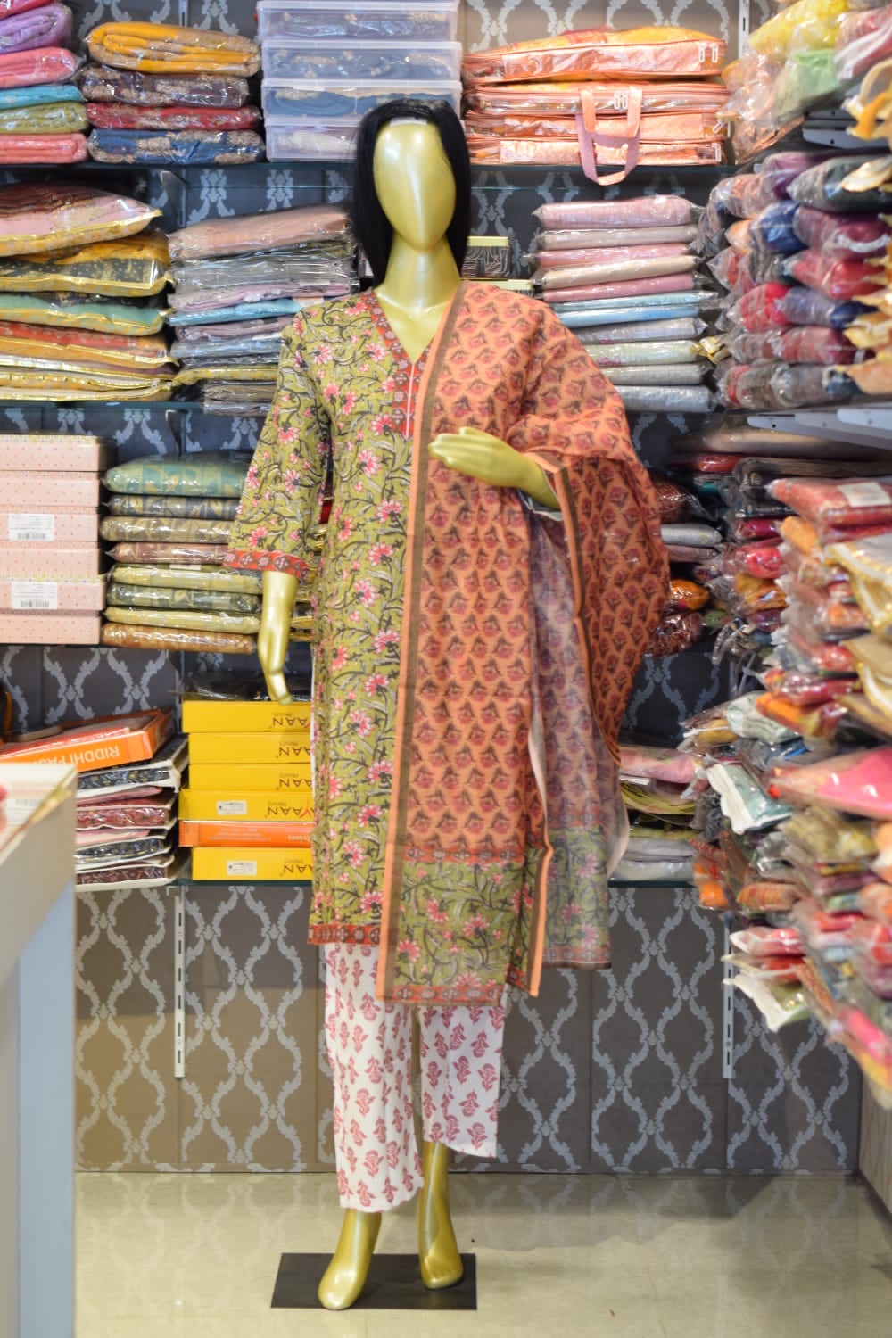 Traditional Salwar Kameez Set