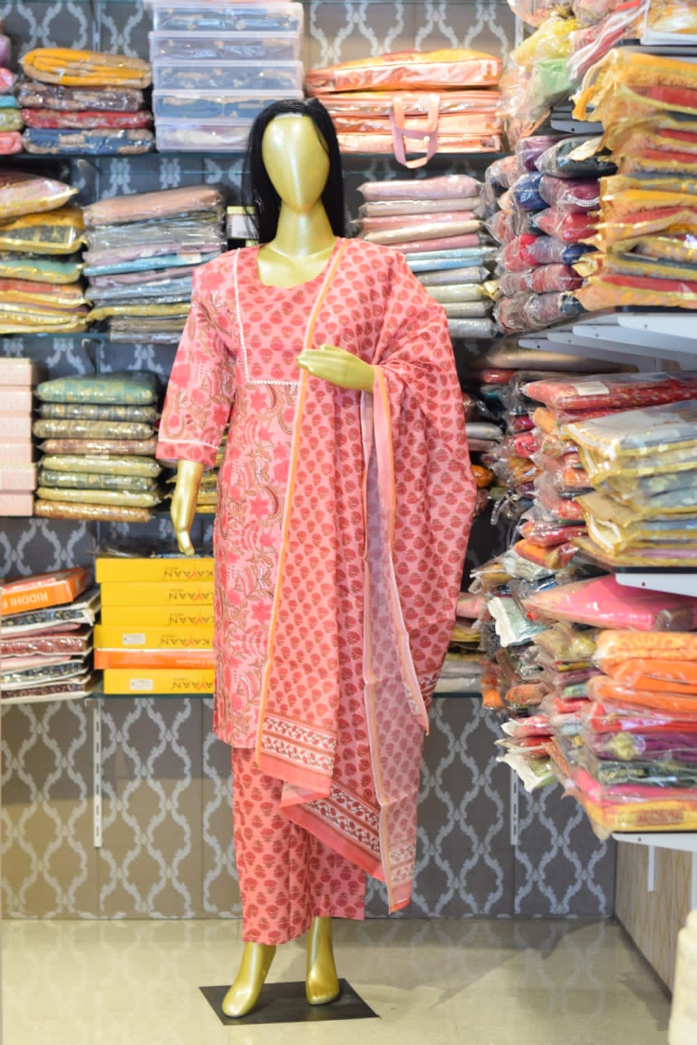 Traditional Pink Salwar Kameez