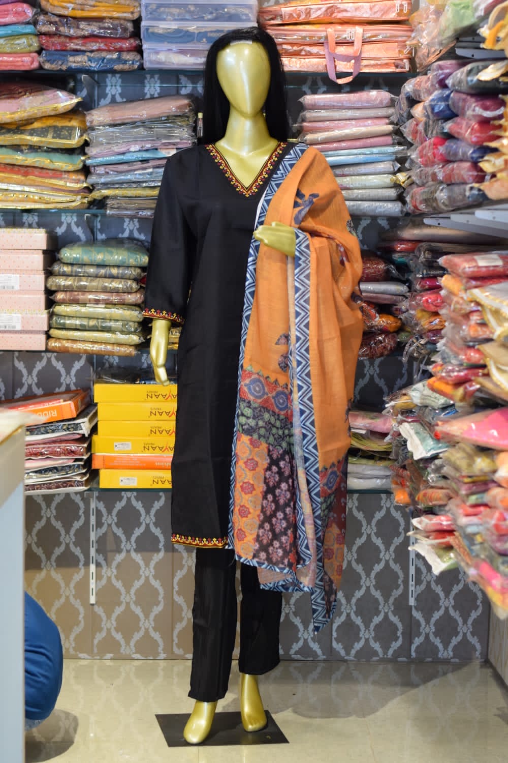 Traditional Black Salwar Kameez