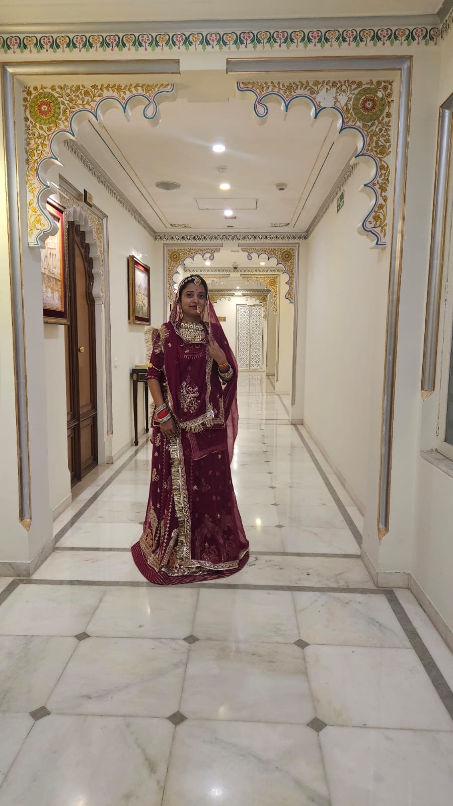 Rajasthni Poashak