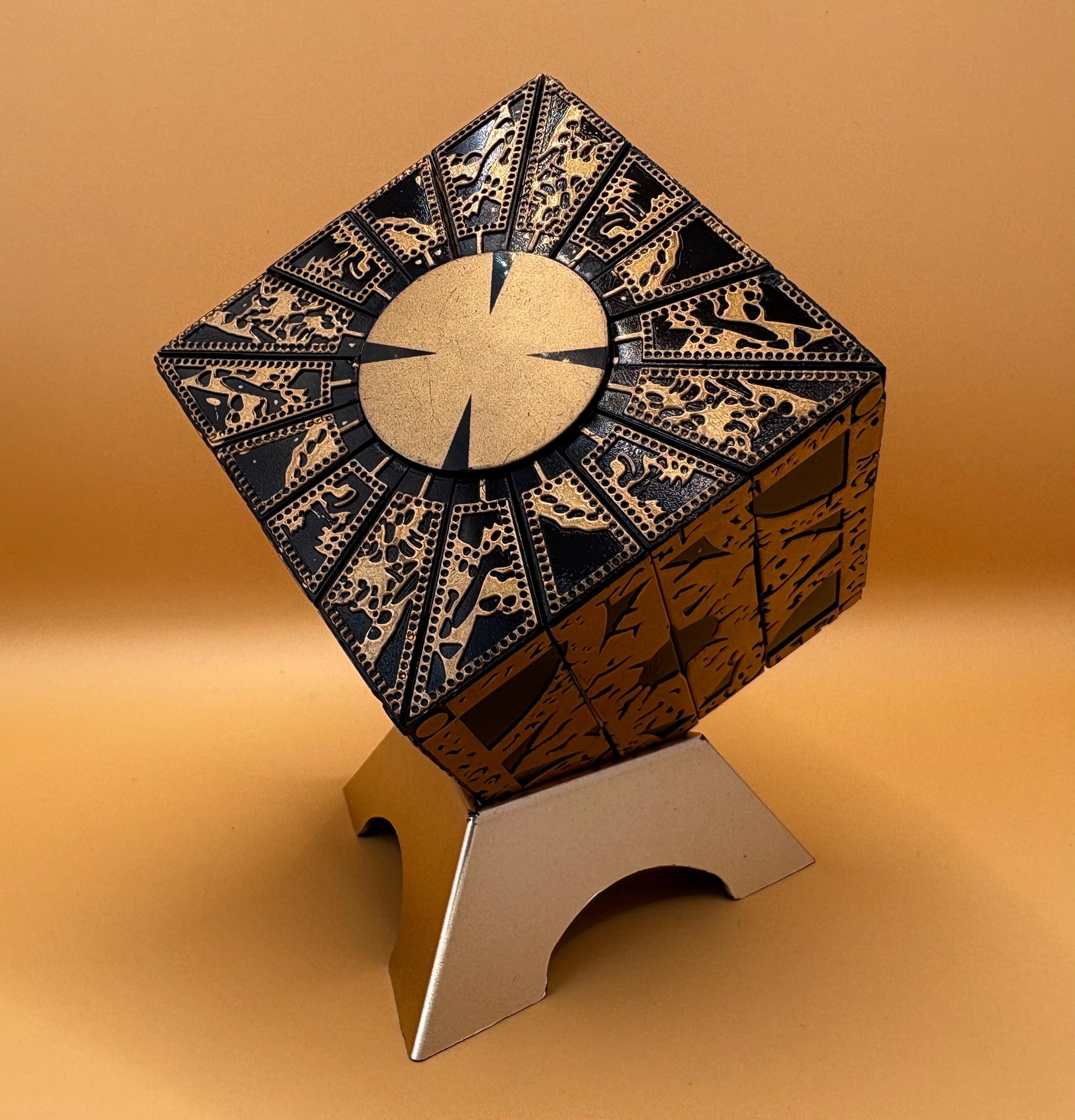 Hellraiser inspired puzzle cube / 1:1 scale