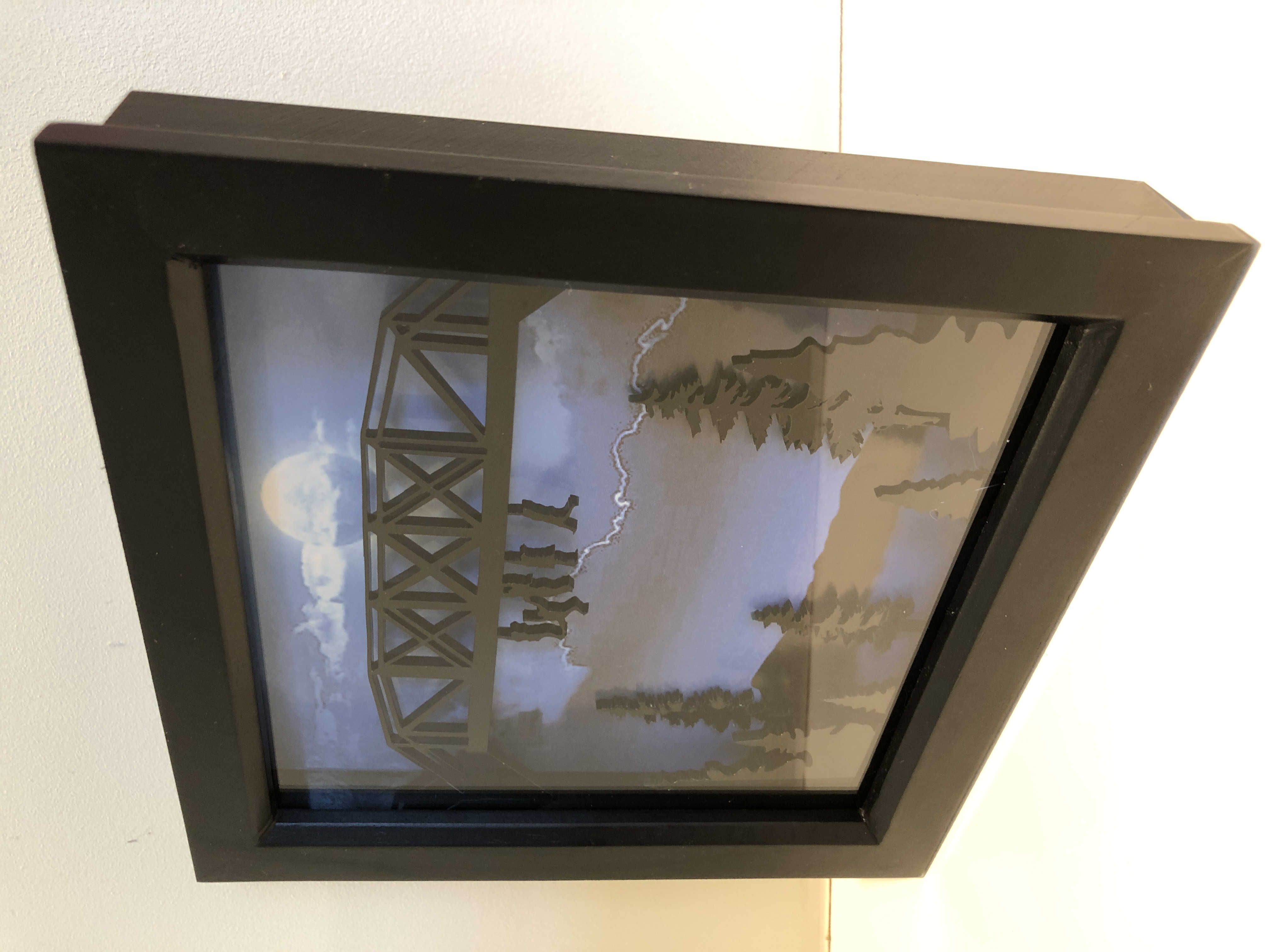Hanging bridge 3D picture frame