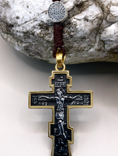 John Wick Rosary & Cross prop