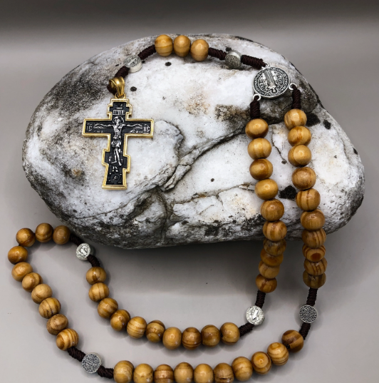 John Wick Rosary & Cross prop