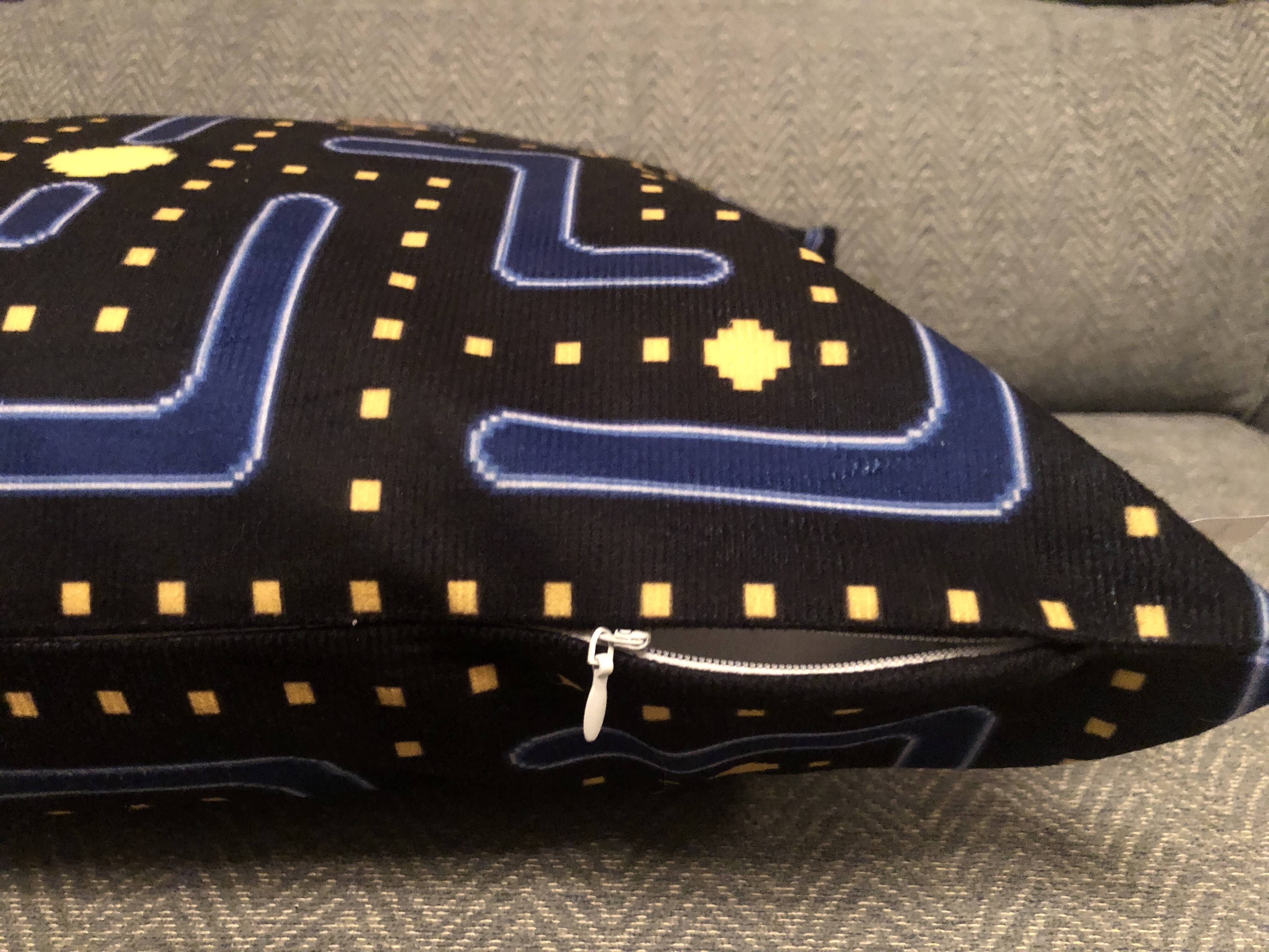 Classic arcade themed cushion covers