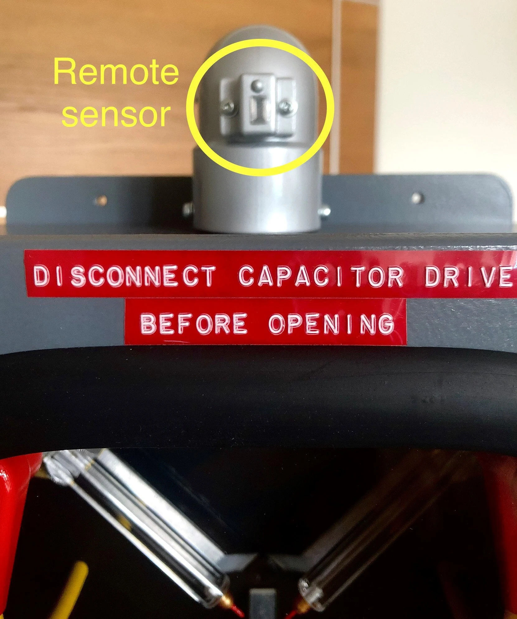 REMOTE CONTROL - Back to the Future 1:1 Scale Prop Replica Flux Capacitor