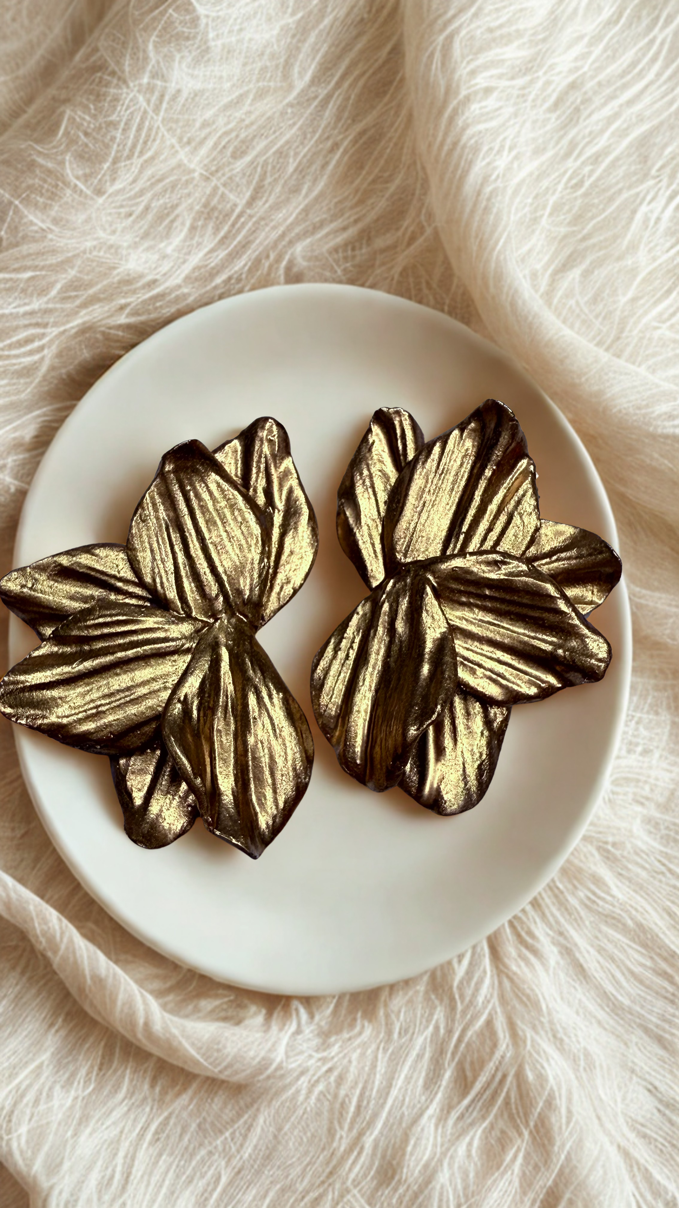 Gold Angel Wings Flower