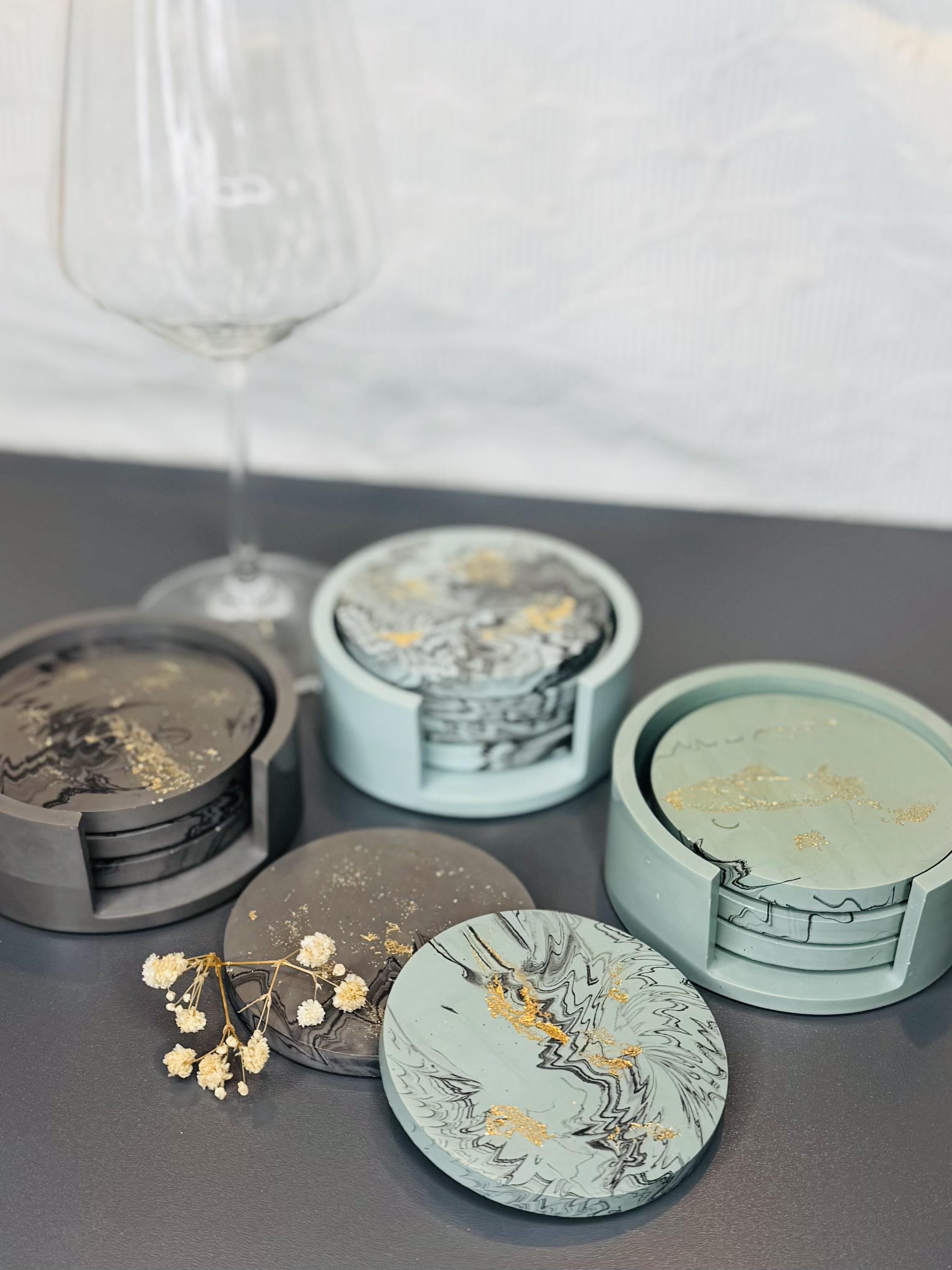 Glas-Untersetzer inkl. Ständer in verschiedenen Ausführungen erhältlich