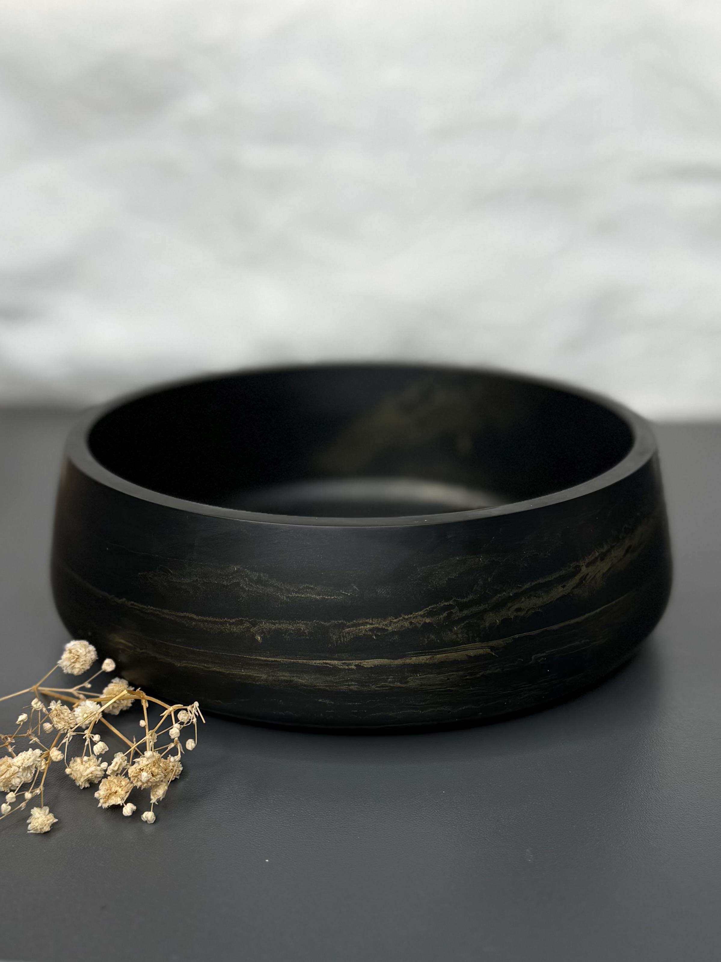 "Bowl", Schale in Schwarz mit Marble Gold 