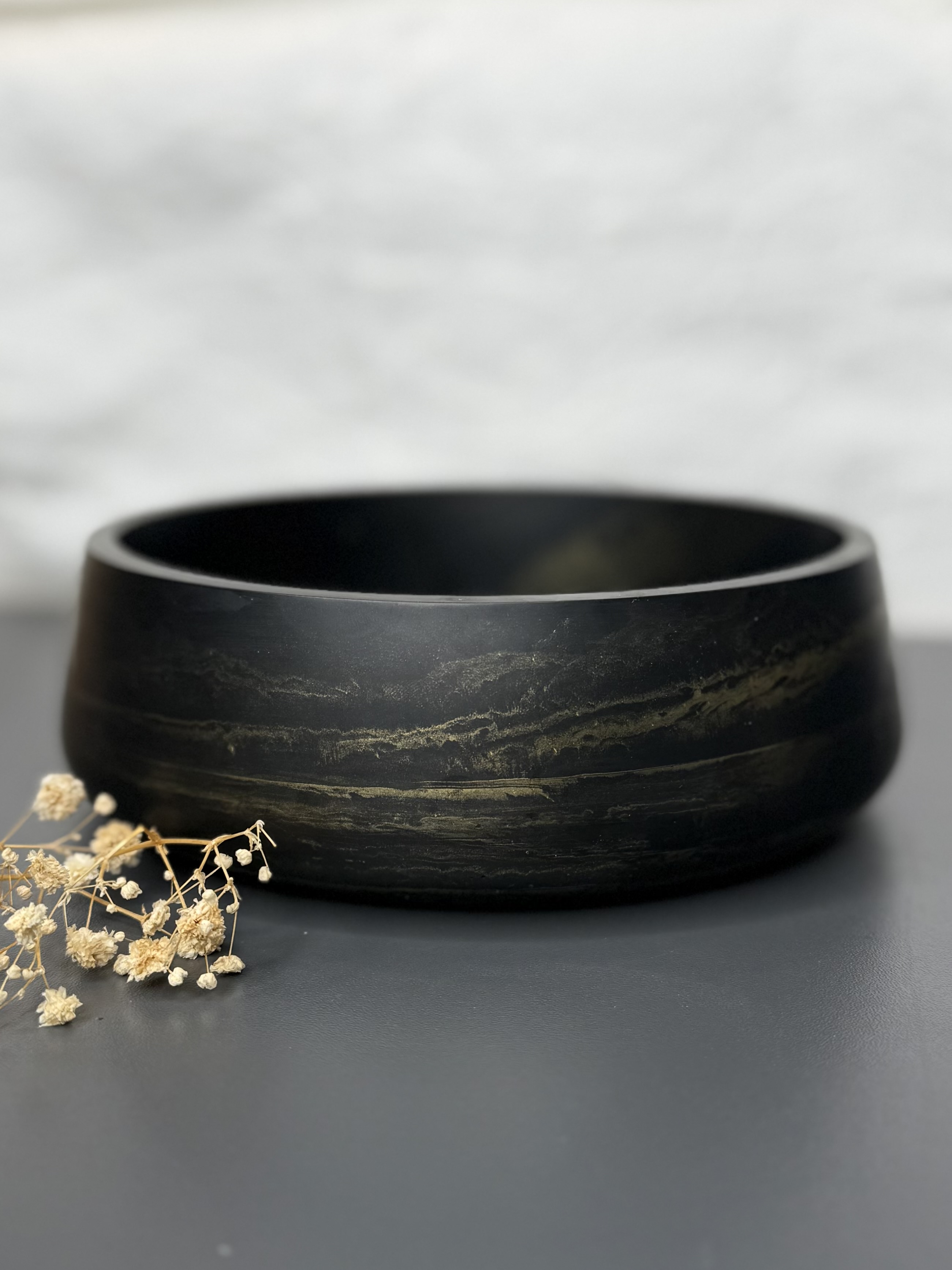 "Bowl", Schale in Schwarz mit Marble Gold 