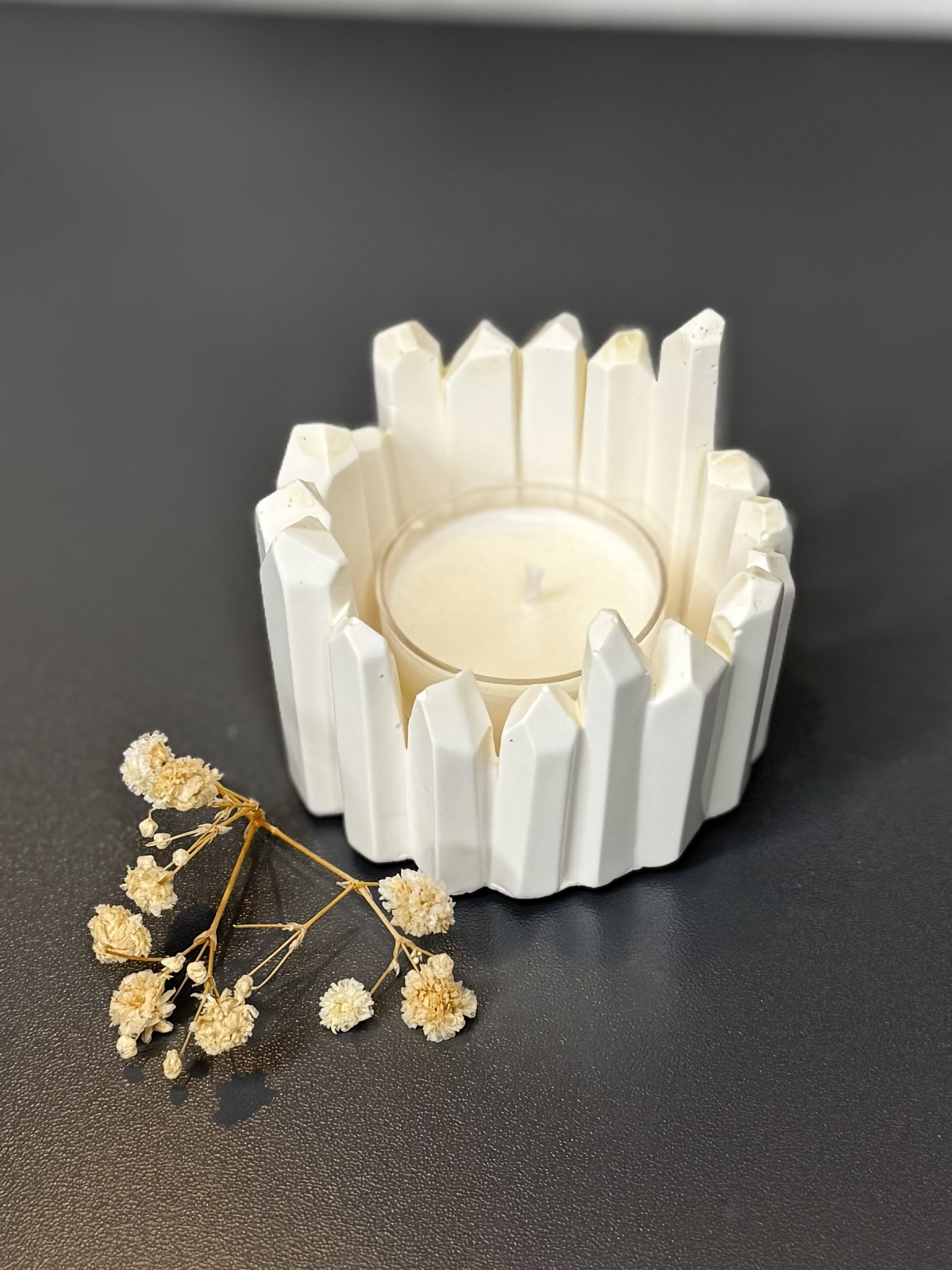 Maritimer Teelichthalter in Holzstäbchen-Optik