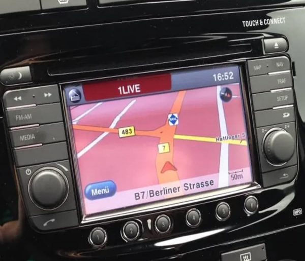 Opel Touch & Connect Lietuvos ir Europos navigacijos žemėlapių atnaujinimas – 2019/20 micro SD kortelė
