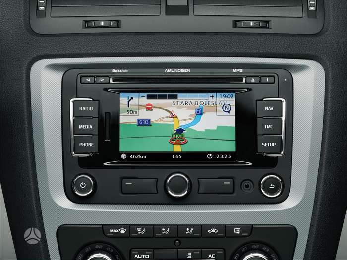 Volkswagen RNS310 FX Lietuvos ir Europos navigacijos sistemos žemėlapių atnaujinimas 2020 V12 SD kortelė