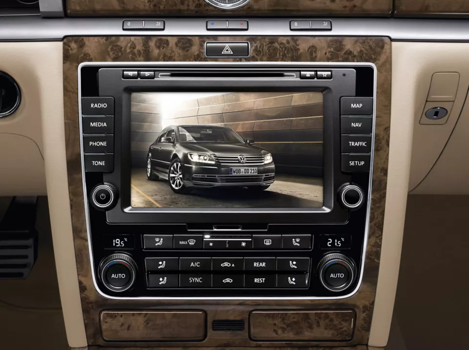 Volkswagen RNS510 / RNS810 Lietuvos ir Europos navigacijos sistemos žemėlapių atnaujinimas 2020 V17 DVD/SD 