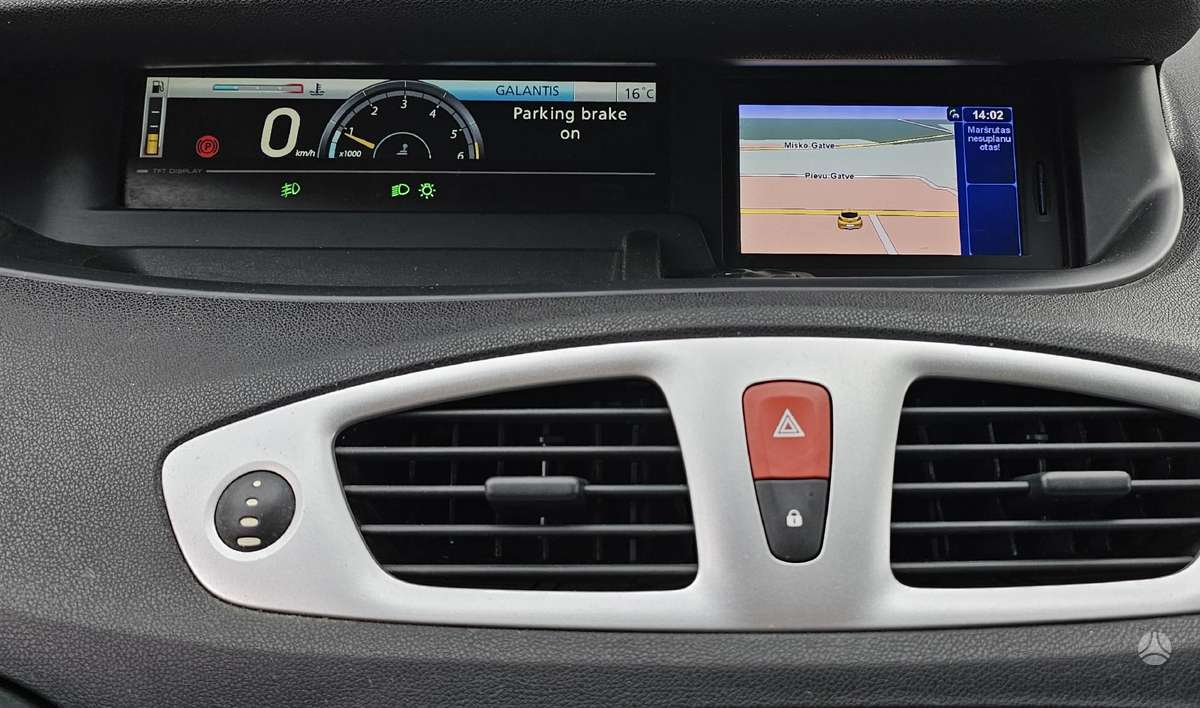 Renault Carminat Tomtom non Live navigacijos sistemos atnaujinimas – 2025/26 Lietuvos ir Europos Žemėlapiai SD kortelė (V11.45)