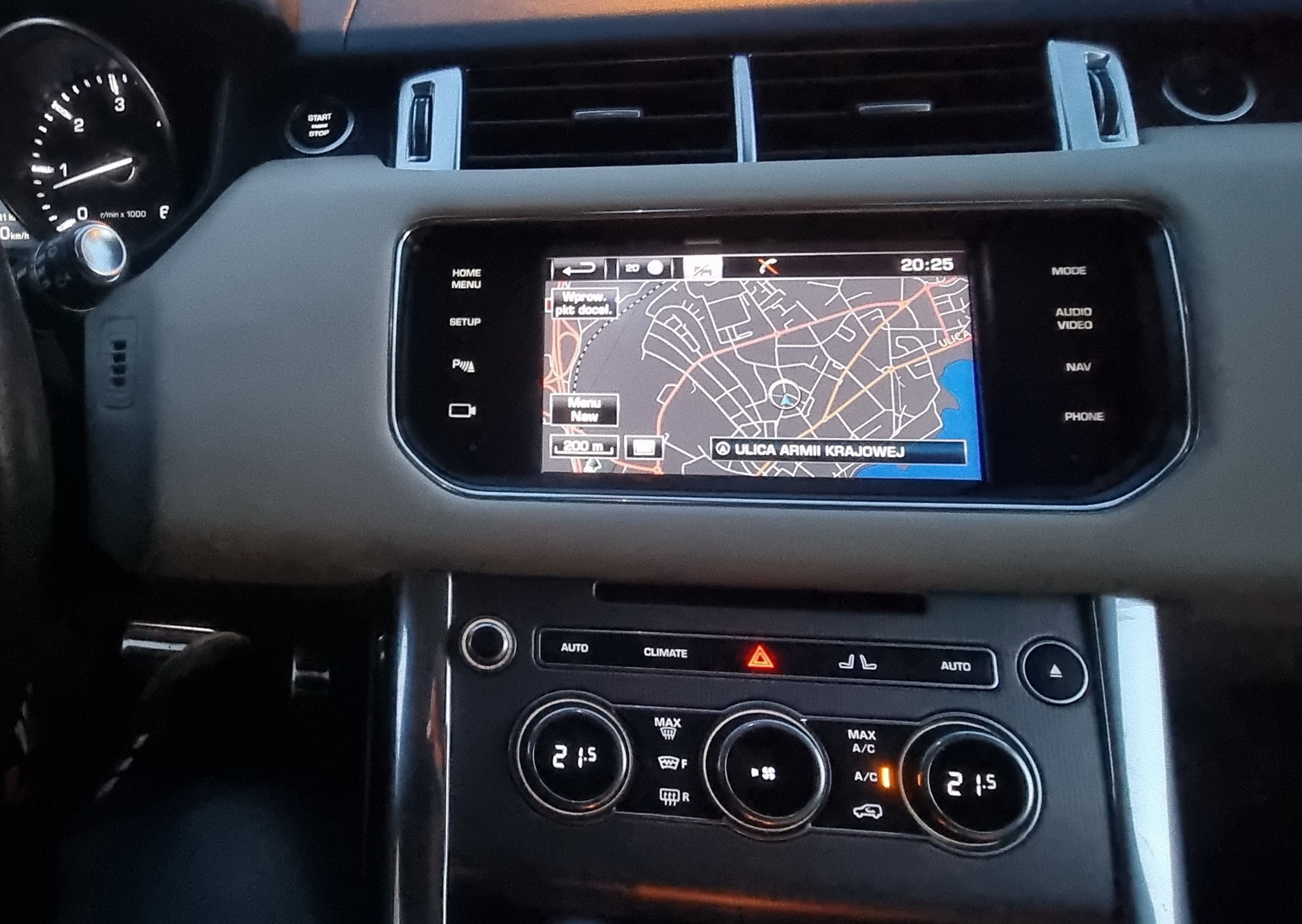 Land Rover Gen 2.1 InControl Touch Plus Lietuvos ir Europos navigacijos žemėlapių atnaujinimas – 2020/2021 USB/HDD