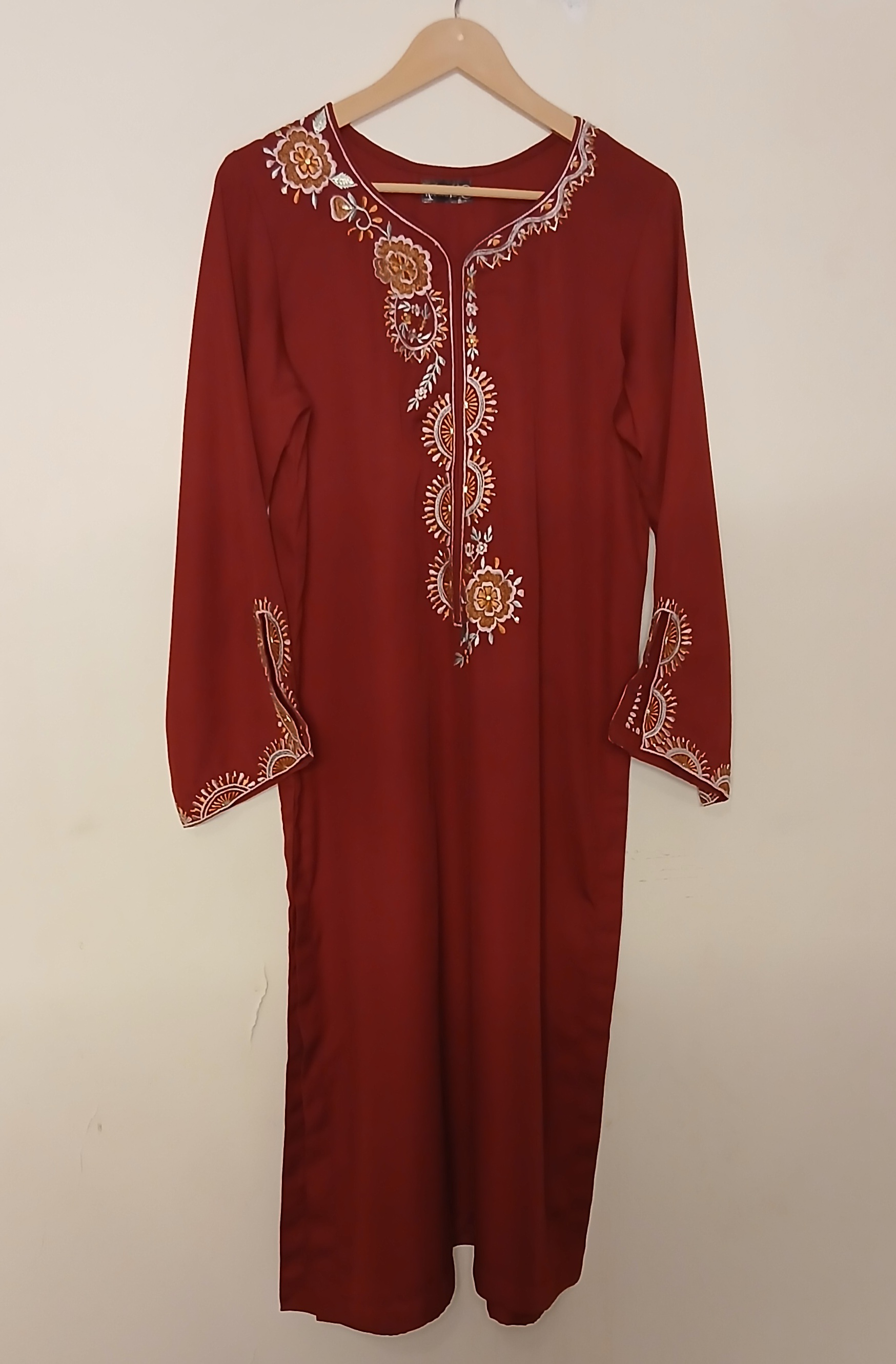 M112- Elegant Maroon Traditional Dress- 2 pcs