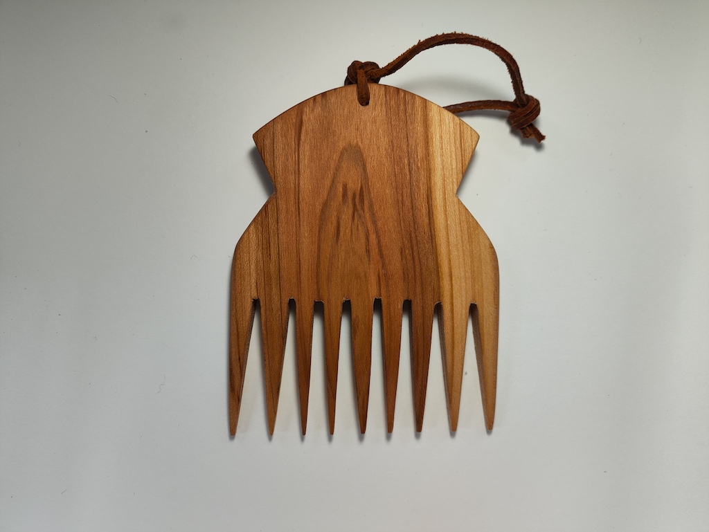 Medinės šukos (O1)