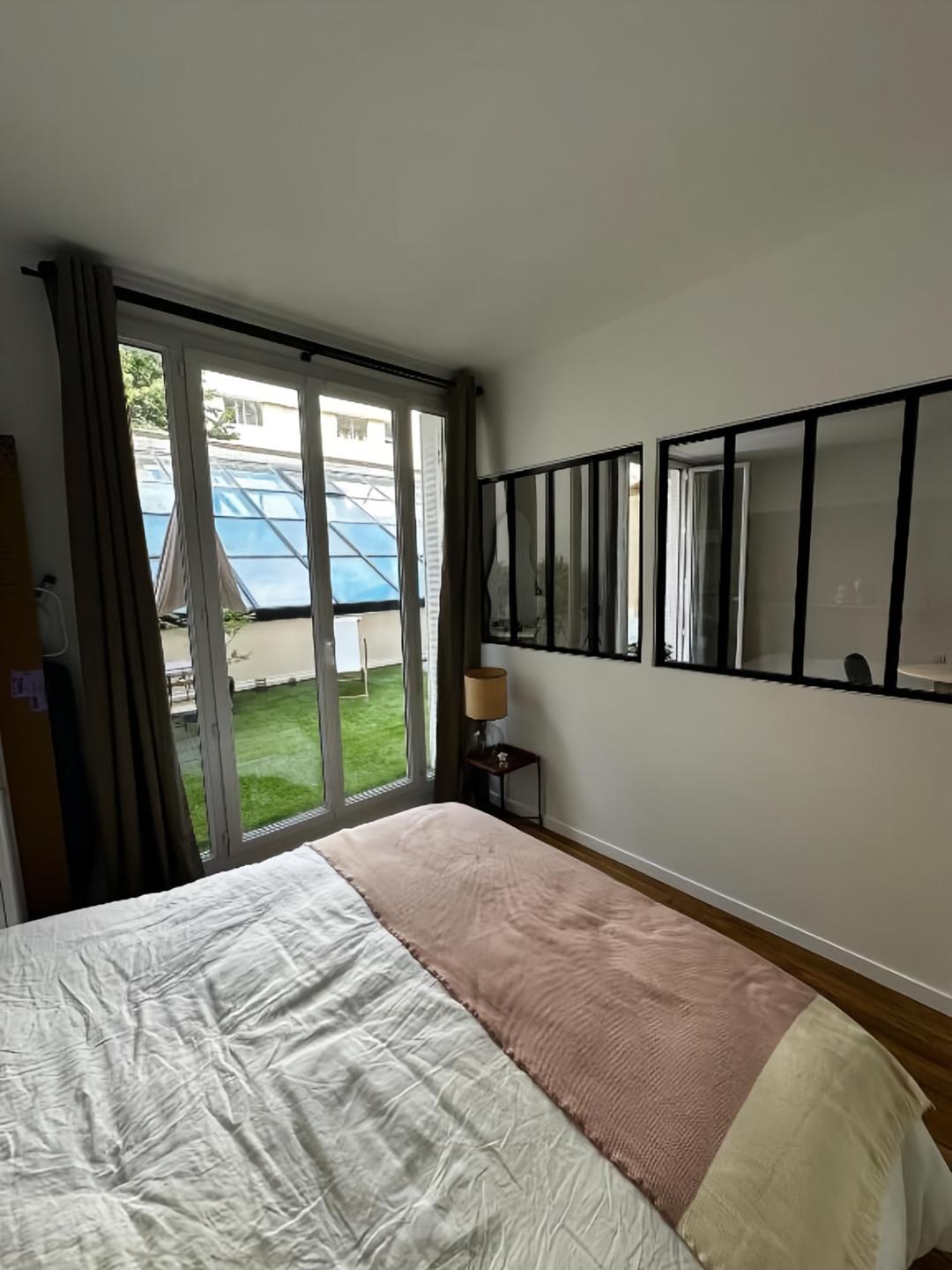 Furnished Apartment Available in the 17th arrondissement of Paris 