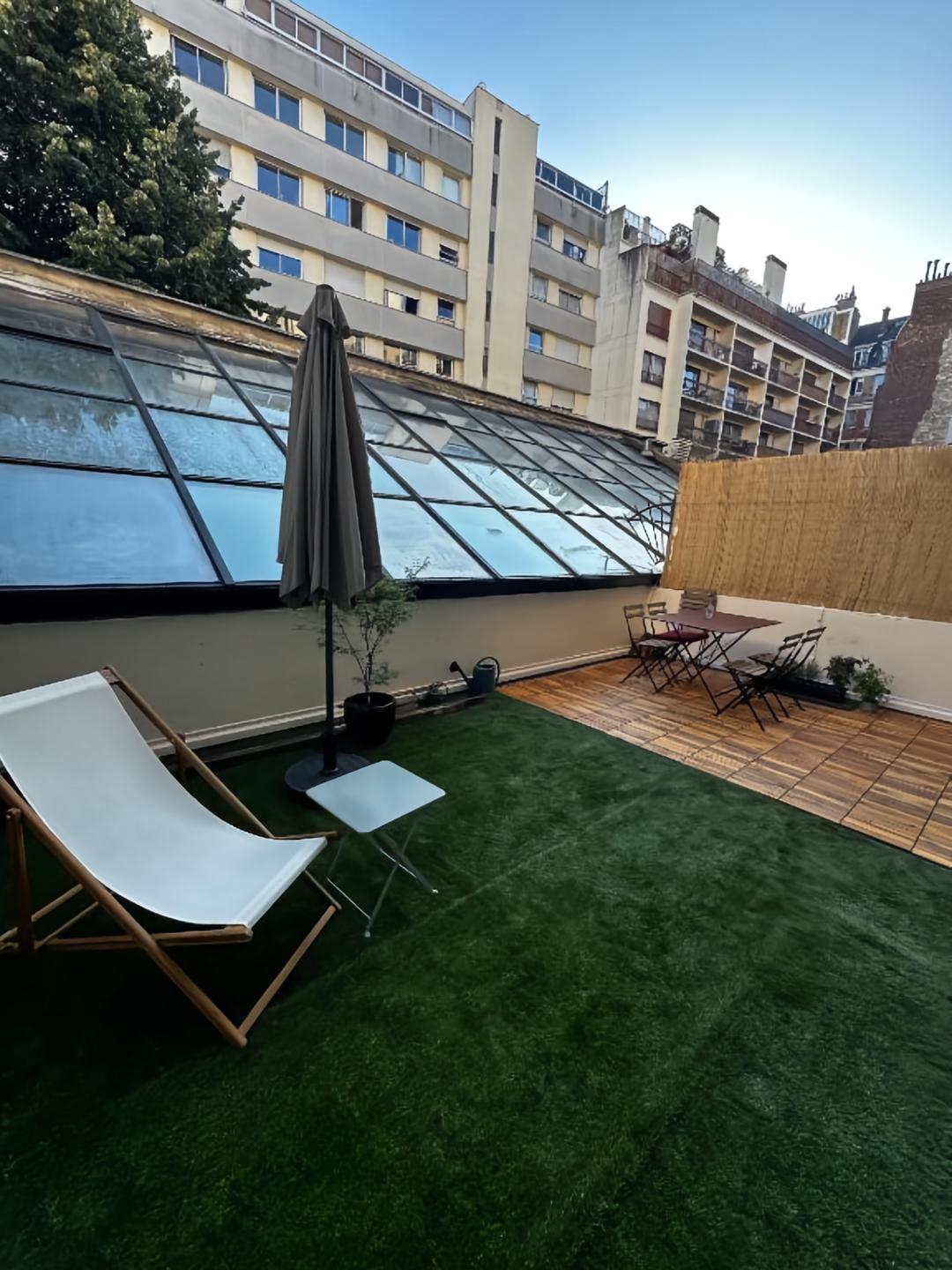 Furnished Apartment Available in the 17th arrondissement of Paris 