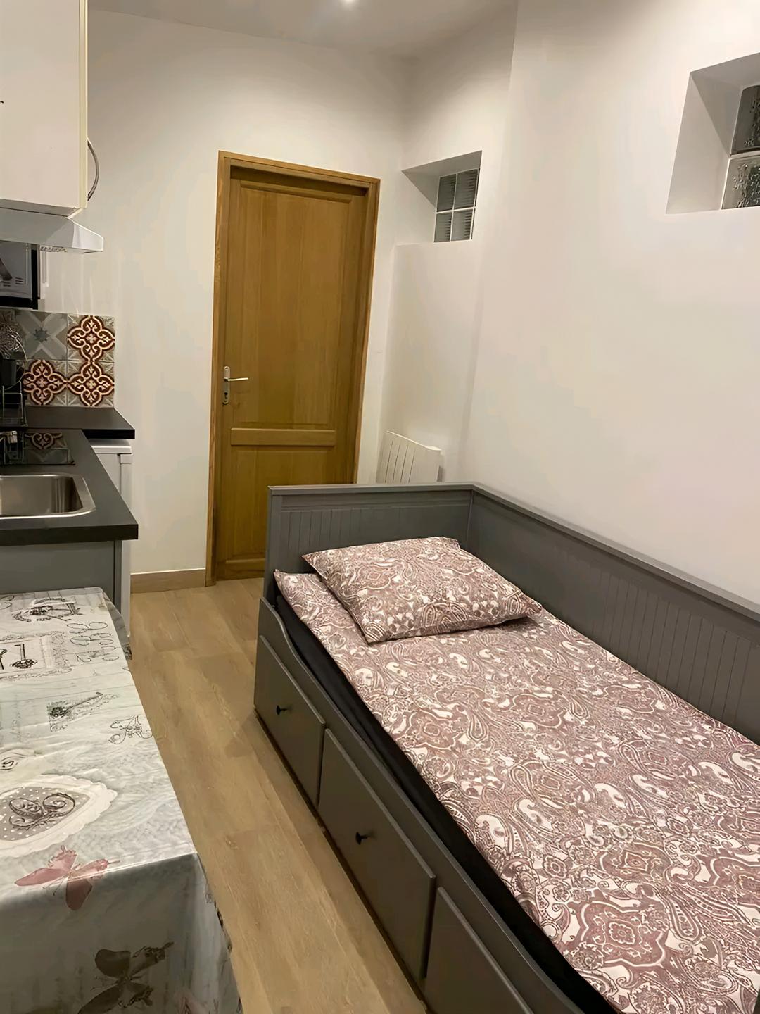 Studio meublé à louer À Bobigny