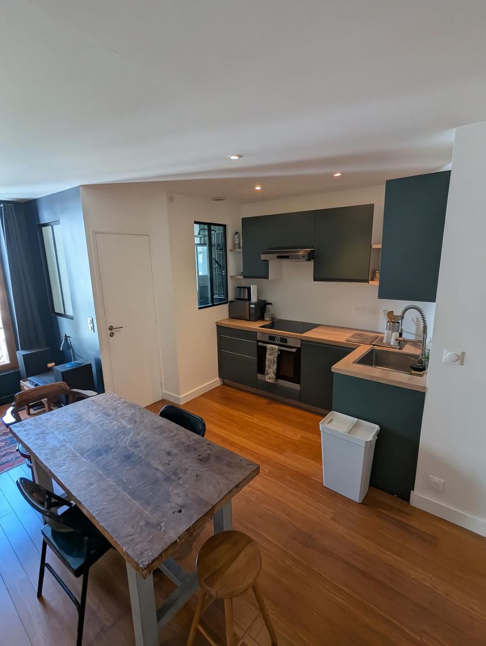 Studio moderne à louer a saint denis