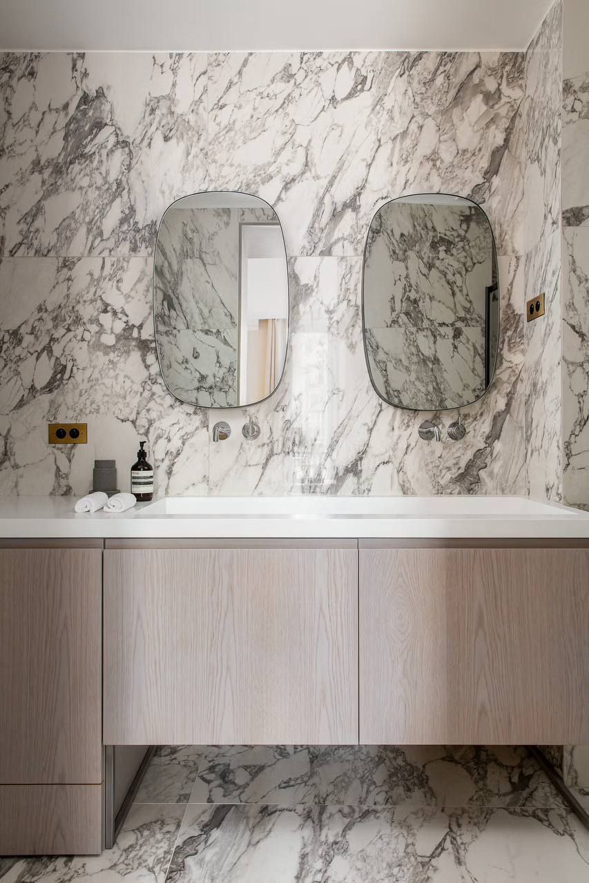 Location: Rue de Berri – Paris 8ᵉ (75008)