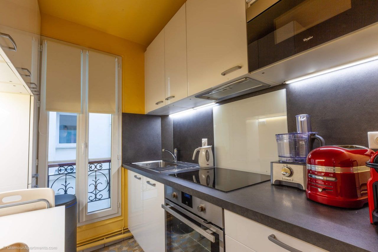 🏡 2-Room Apartment for Rent – Paris 15ᵉ