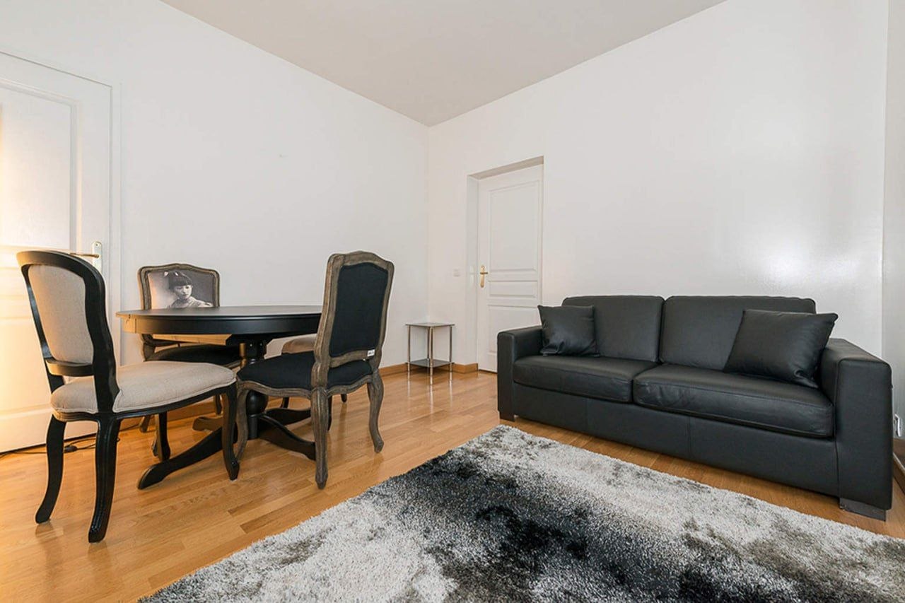 🏠 1-Bedroom Luxury Apartment for Rent | Paris 8th District (PI #807)