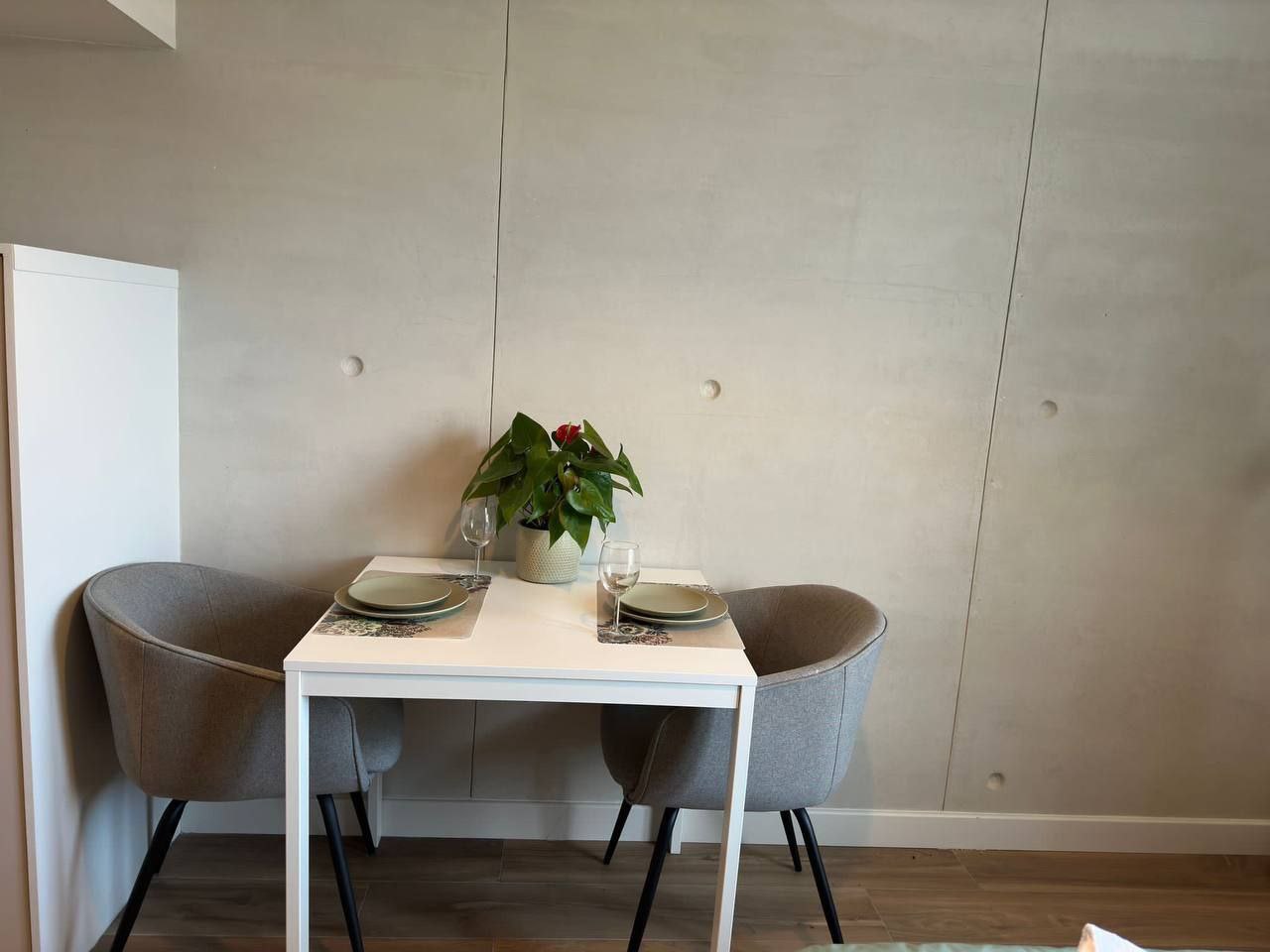 Location: Avenue du Général Michel Bizot, 12th arrondissement, Paris (75012)