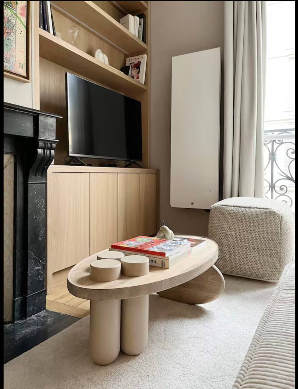 Location: Rue de Bassano, Paris 75016