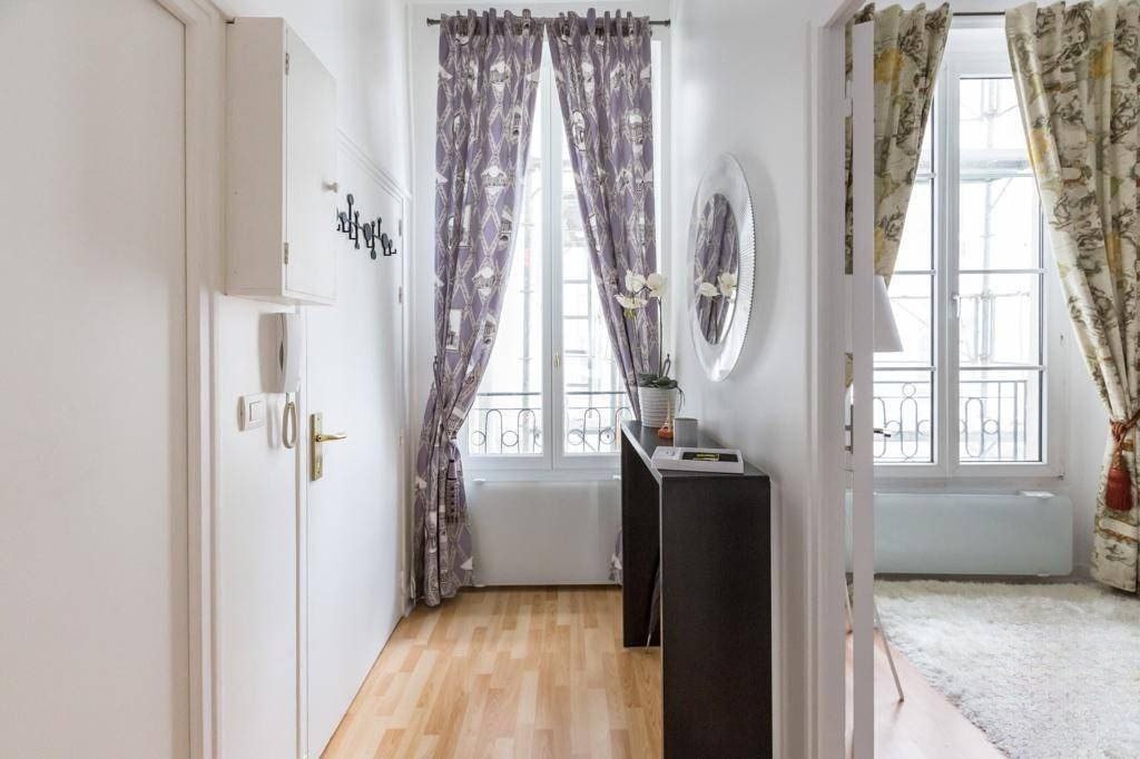 Appartement 2 chambres à louer à Paris 1