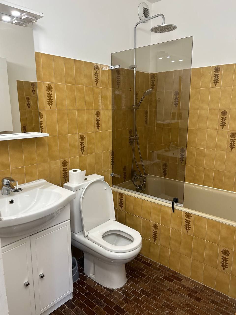 Location: 23 Rue Erlanger, Paris 75016