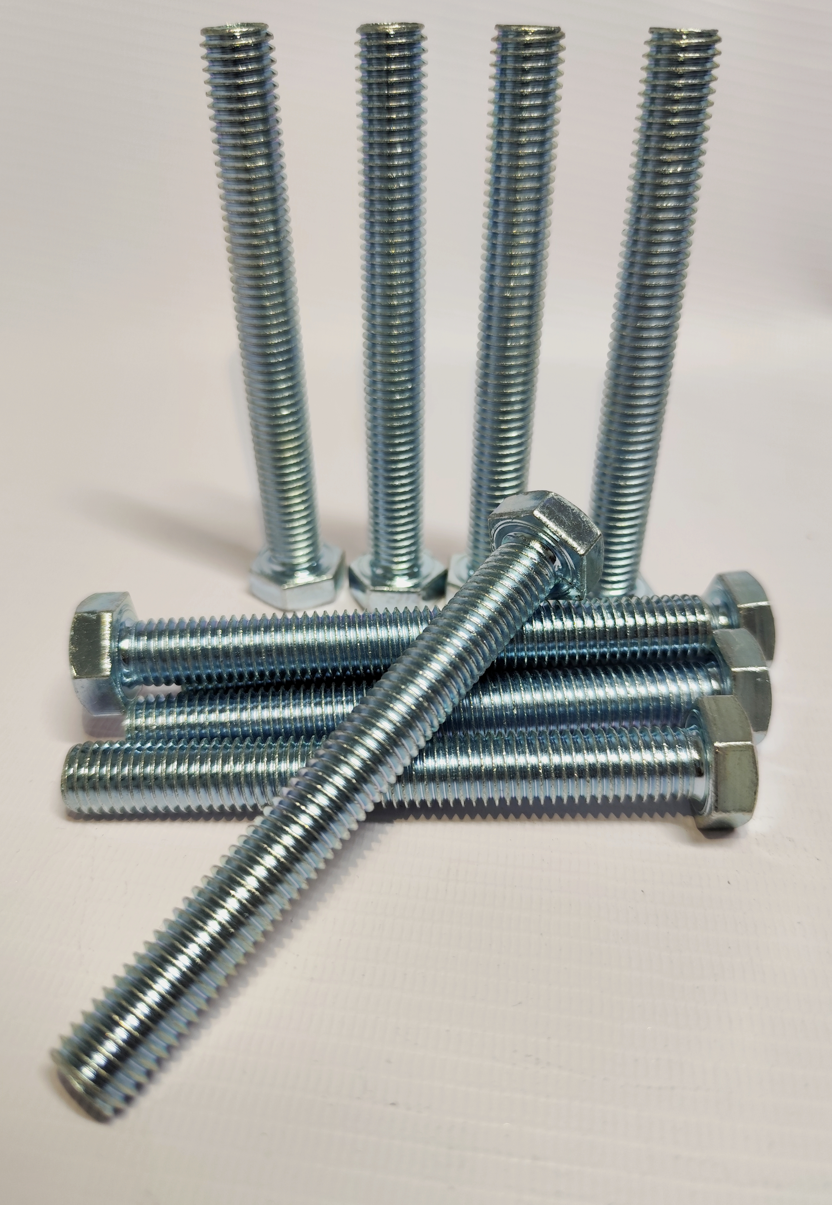 مسمار سن ناعم Hex cap bolt