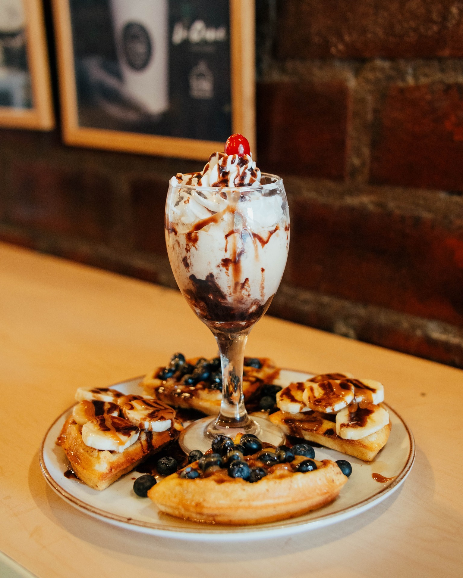 Waffles con helado
