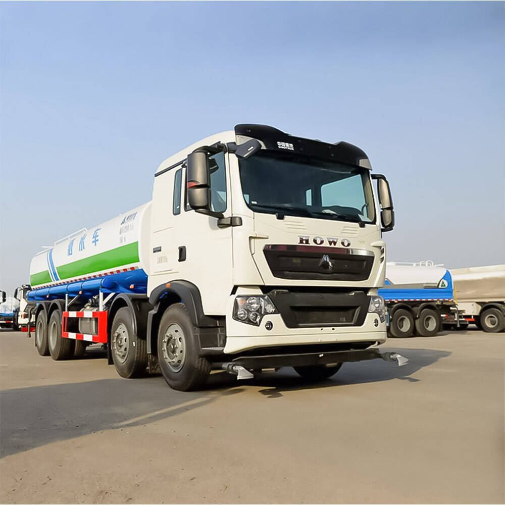HOWO 8×4 310HP Water Tank Truck