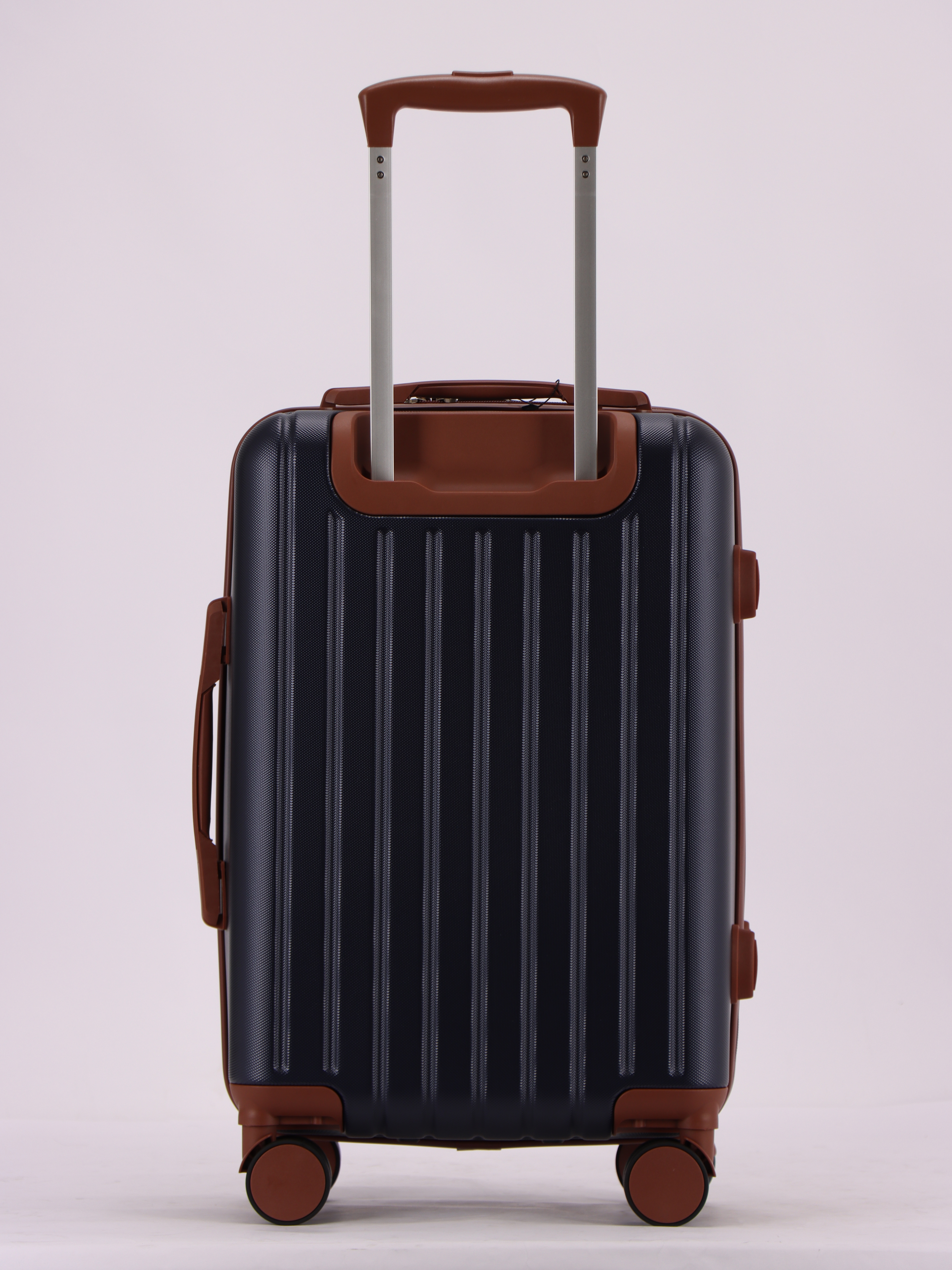 20 inch Carry-On in NAVY BLUE