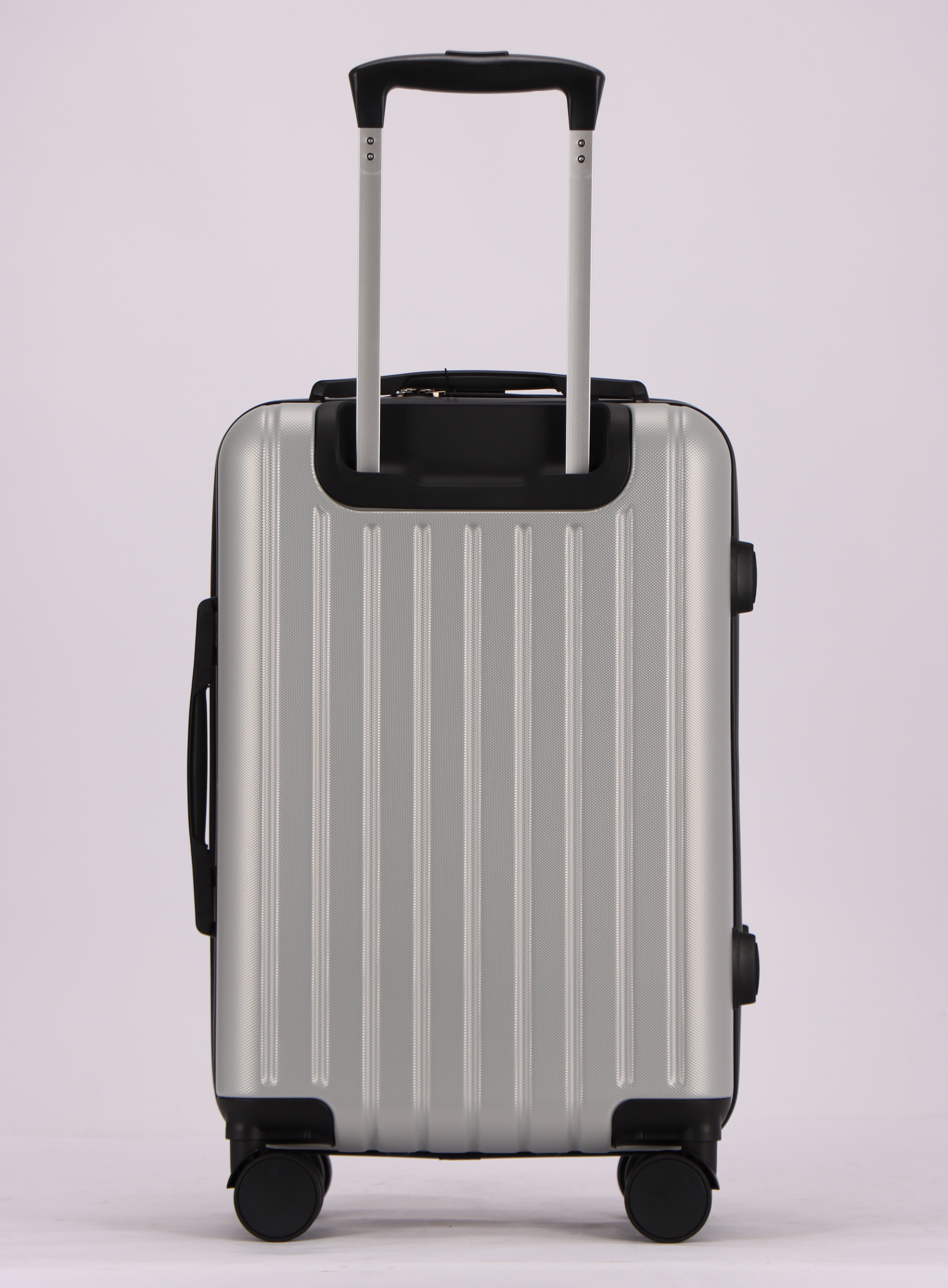 20 inch Carry-On in SILVER