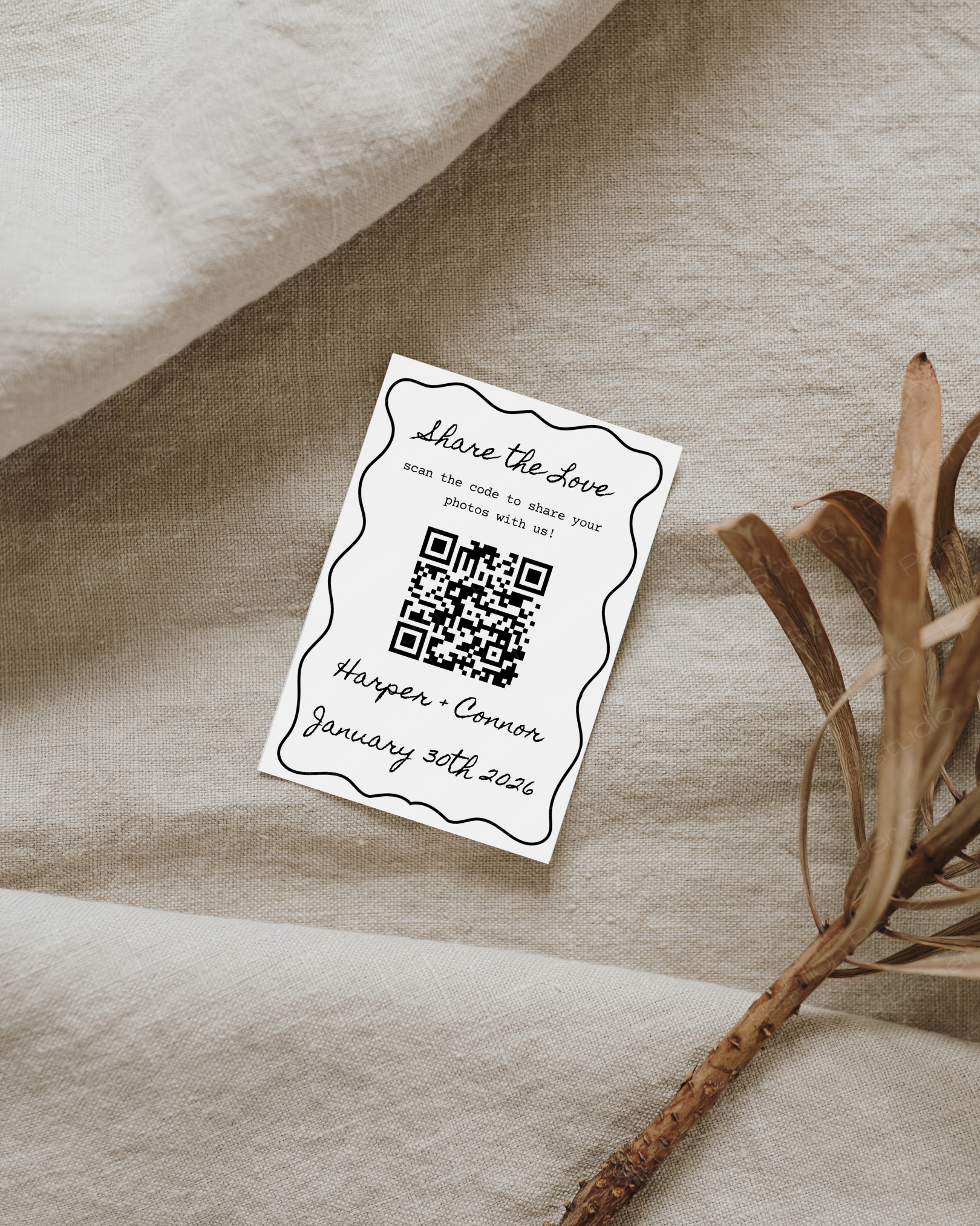 Capture the Love Wedding QR Code Card