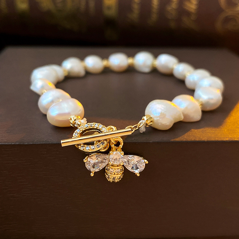 Pearl Garden Bee Bracelet