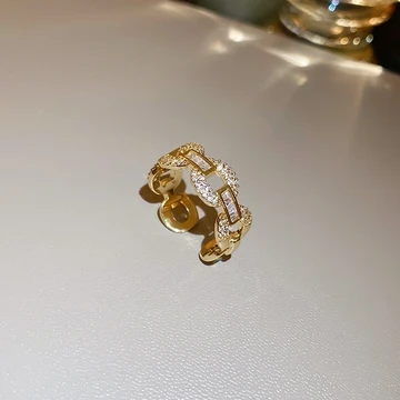 Gold Link Chain Ring