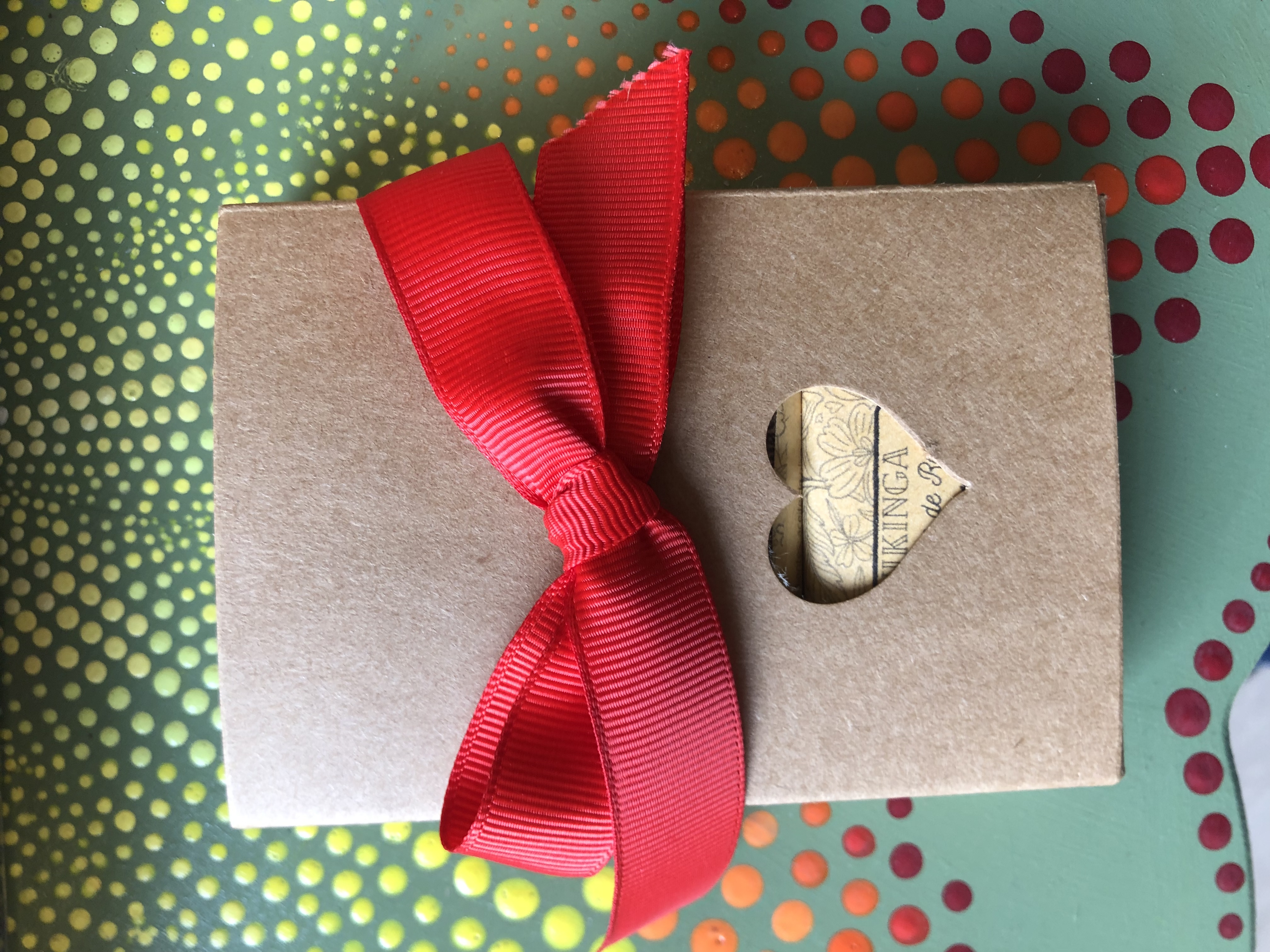 Cajita con 3 jabones