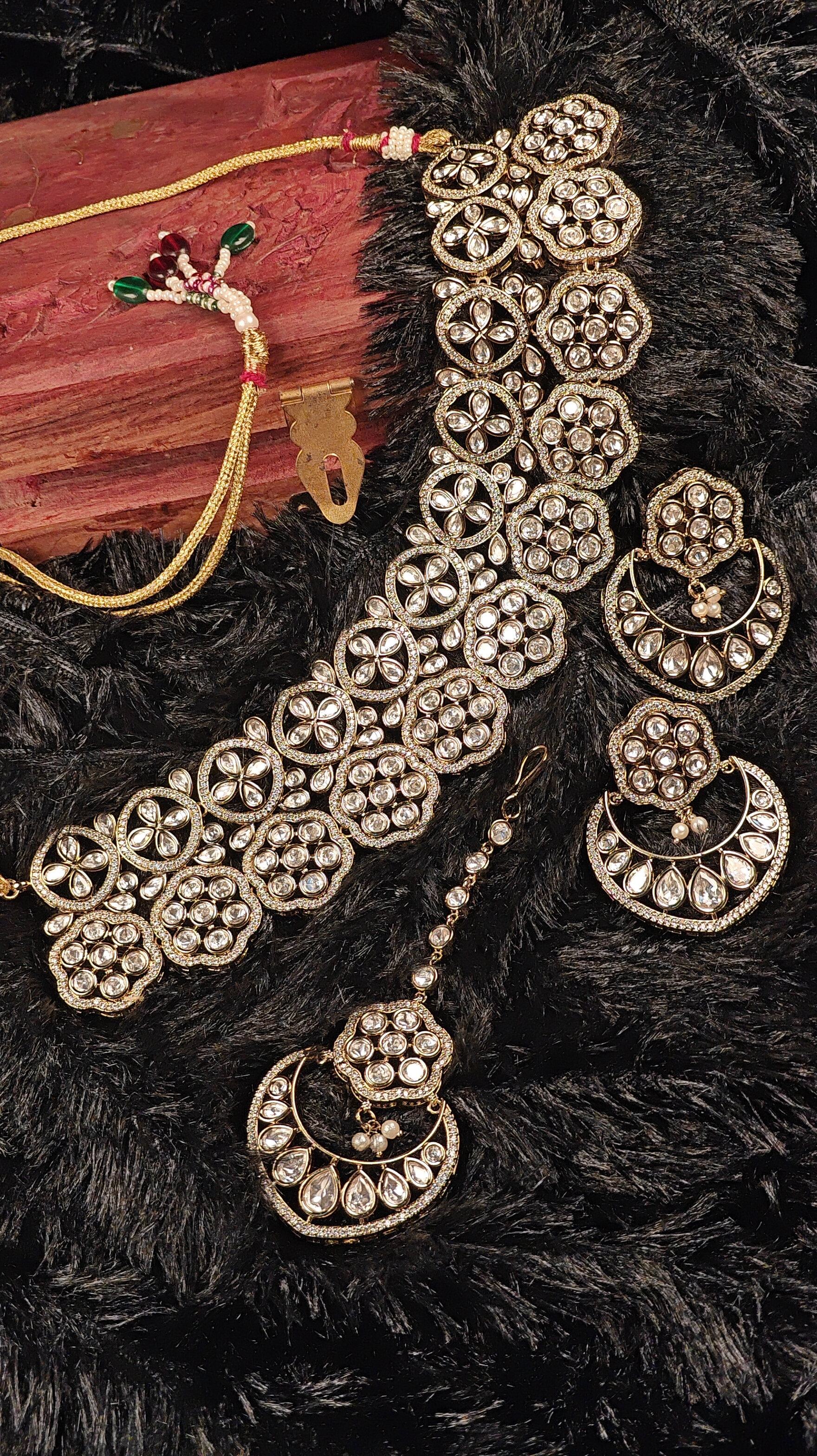 Royal Bloom Kundan Bridal Jewellery Set