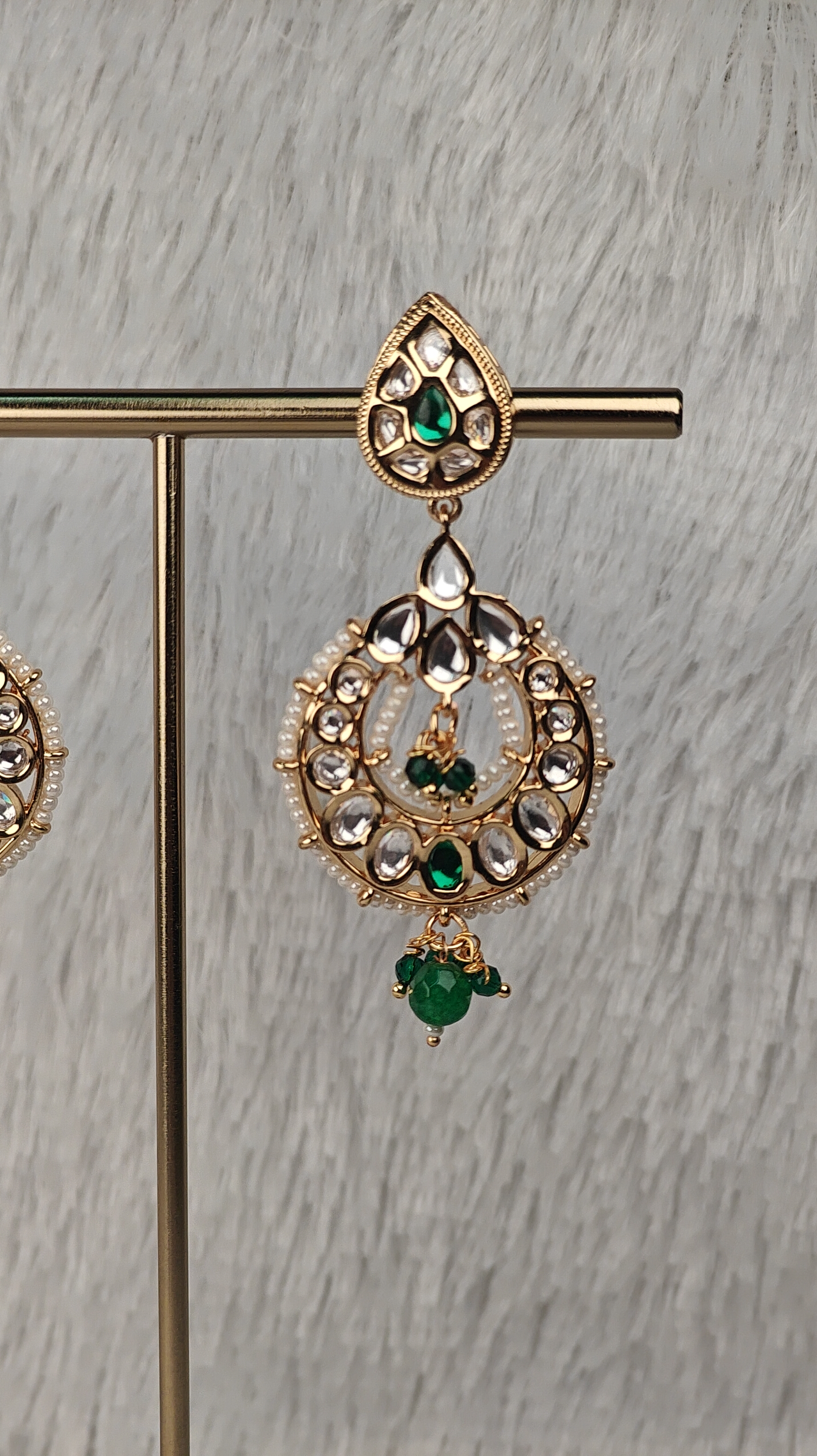 Emerald Teardrop Kundan Chandbalis with Pearl Detailing