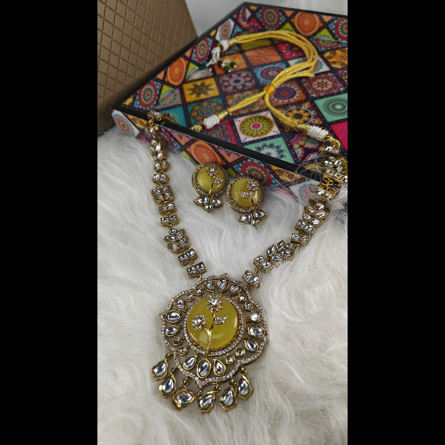 Handcrafted Meenakari Kundan necklace set 