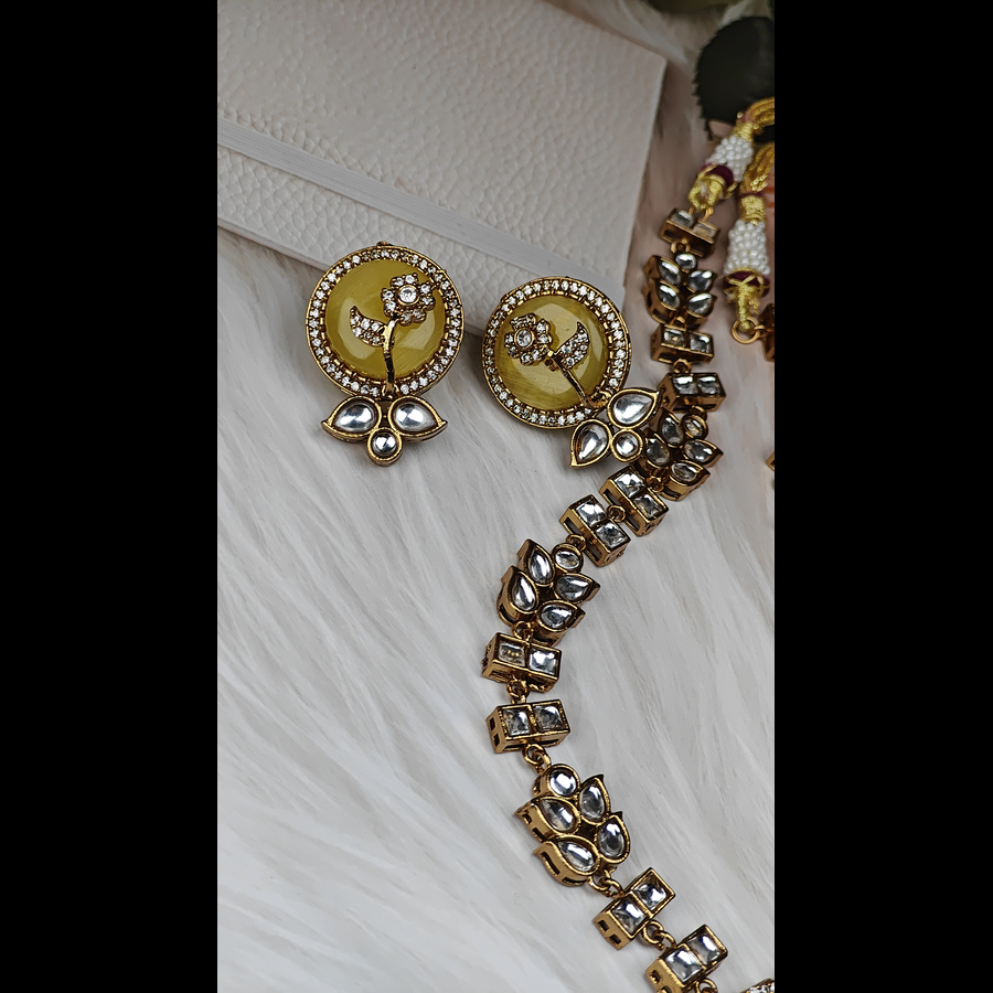 Handcrafted Meenakari Kundan necklace set 