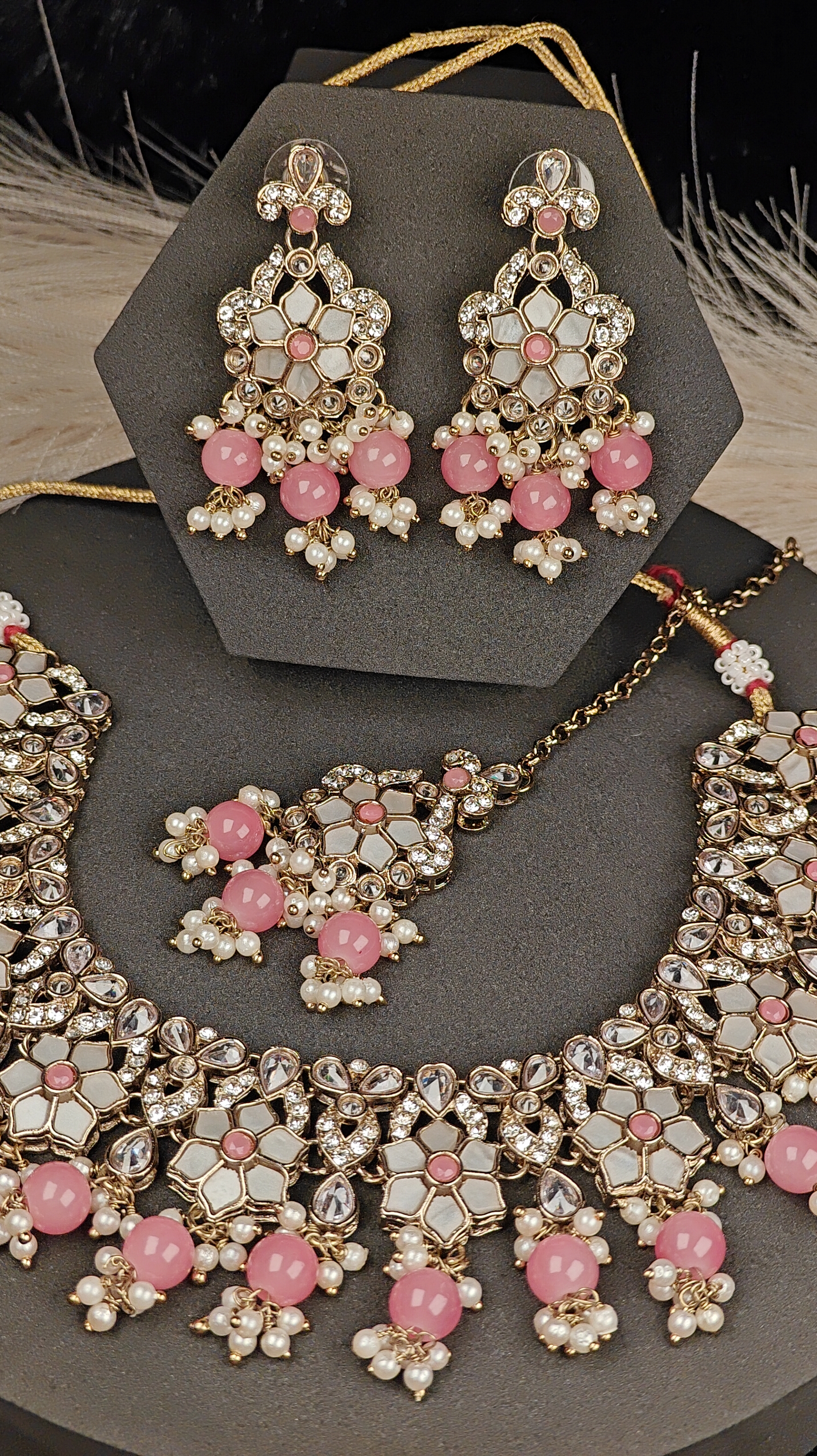 Pastel Pink Kundan Pearl Jewellery Set